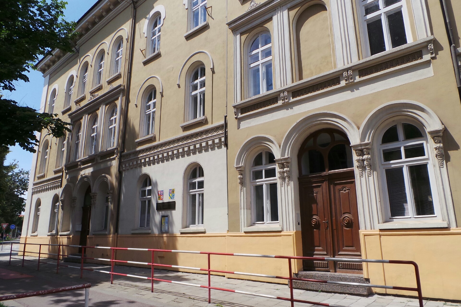 Střední škola, Základní škola a Mateřská škola Prostějov, Komenského 10