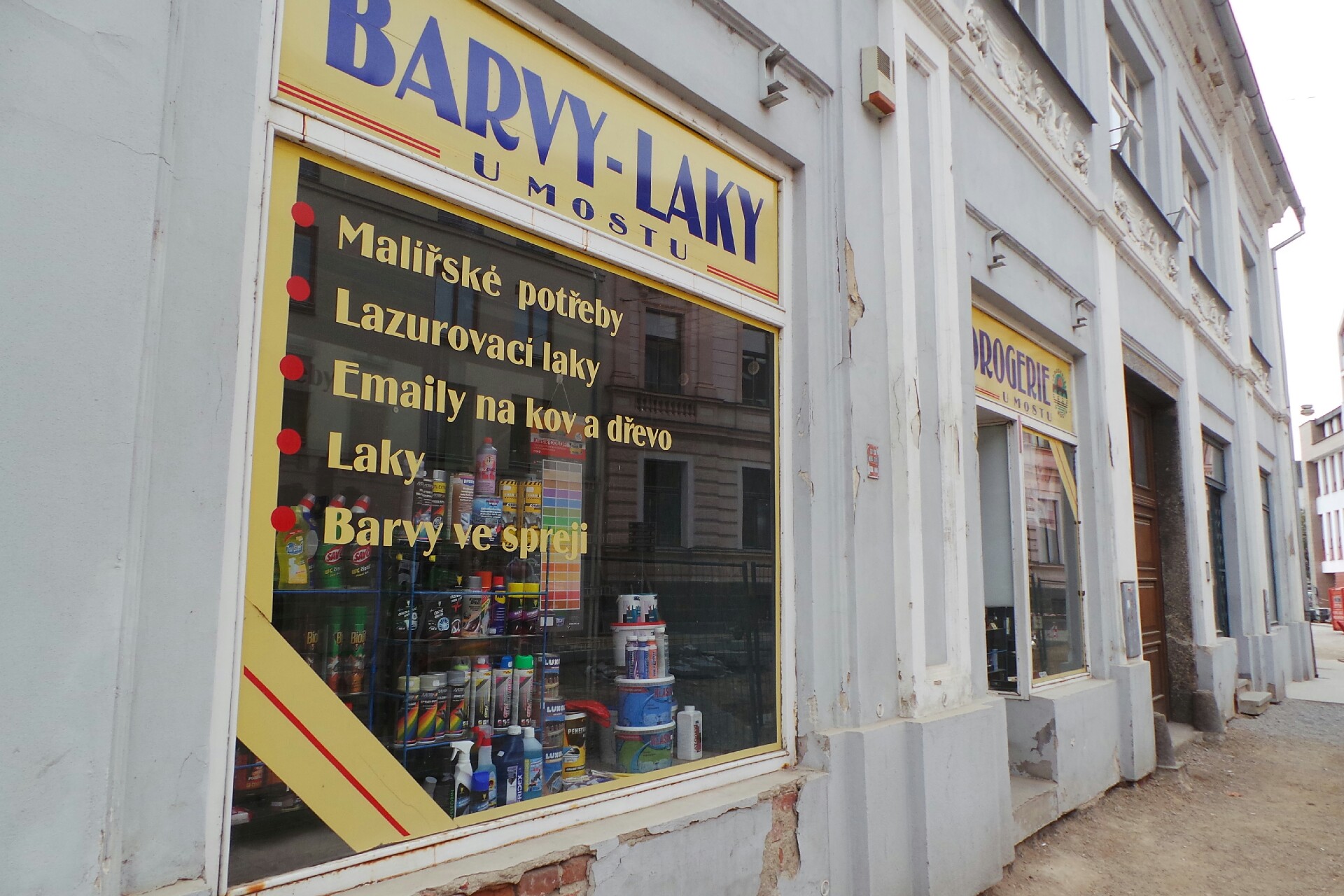Barvy - laky U mostu foto 1