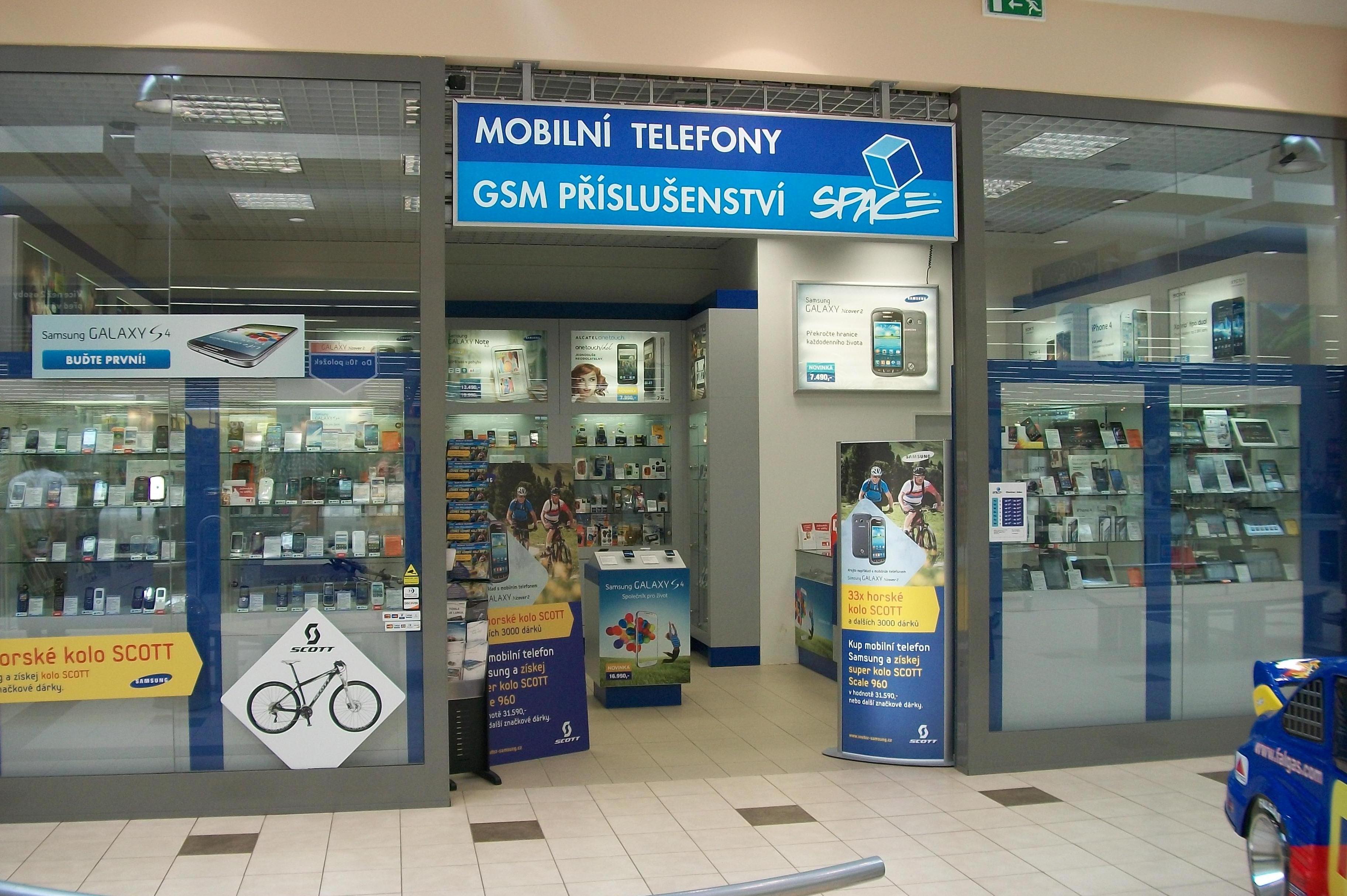 SPACE mobilní telefony