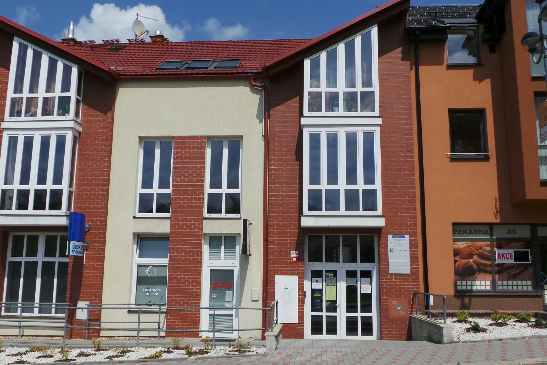 Mgr. Mgr. Ladislav Hrubý, advokát