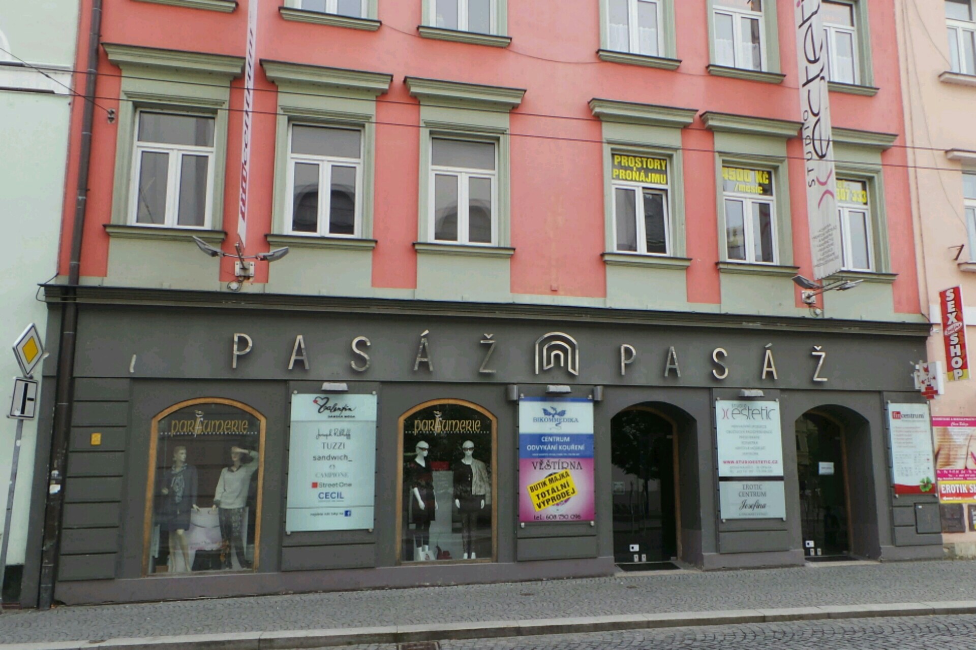 MUDr. Kamila Gabrielová