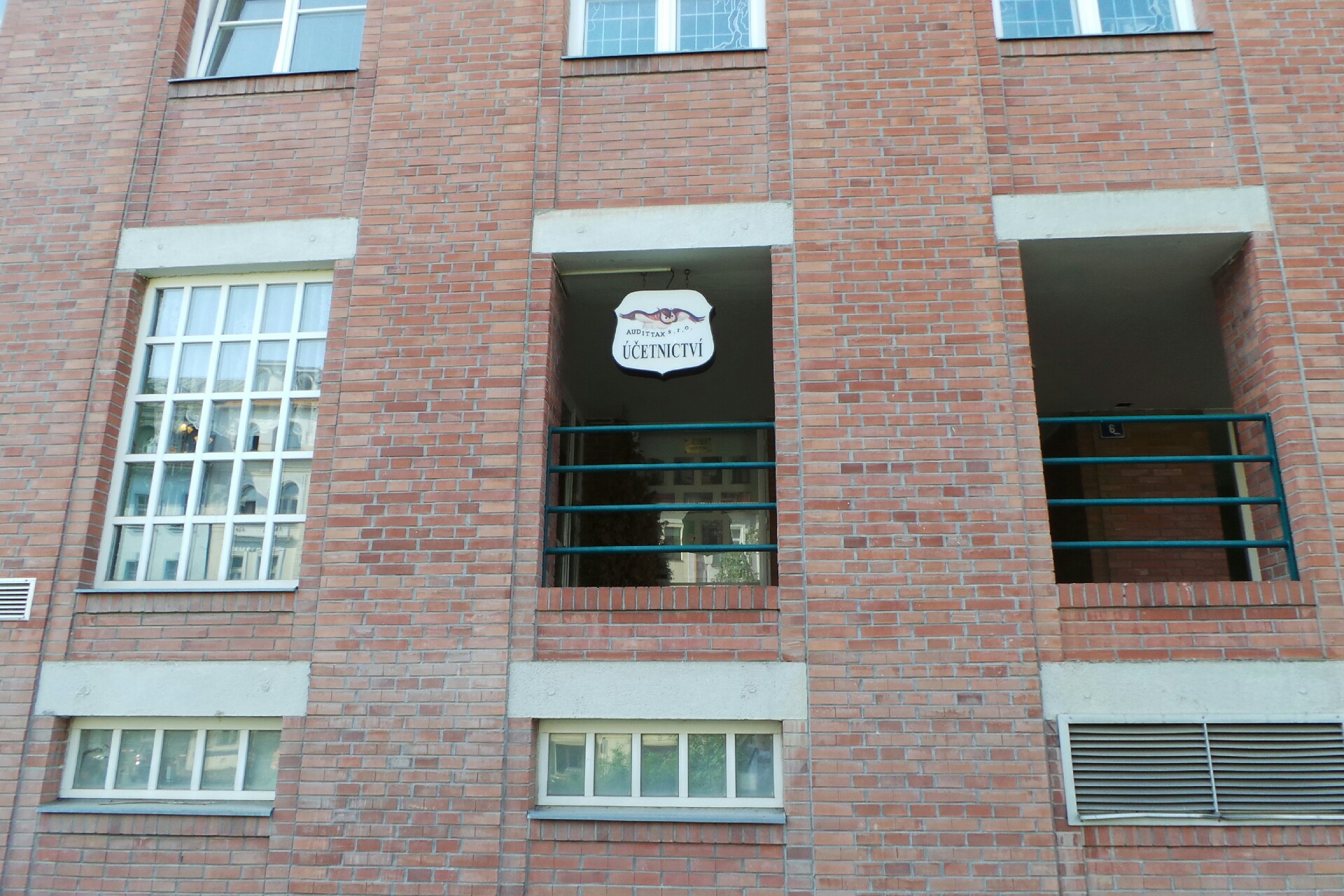 AUDITTAX, spol. s r.o. foto 2