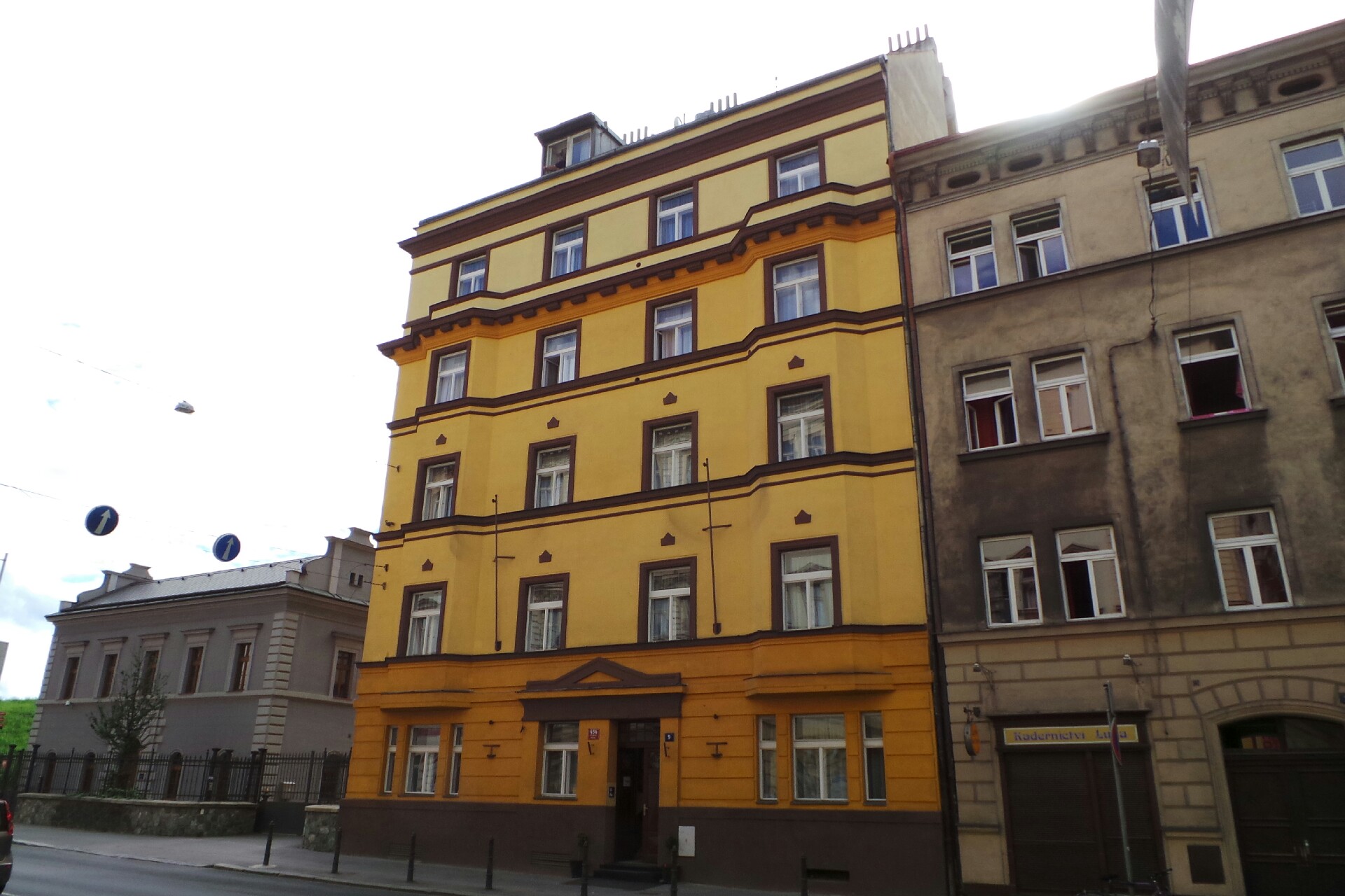 SLUEN, společnost s ručením omezeným