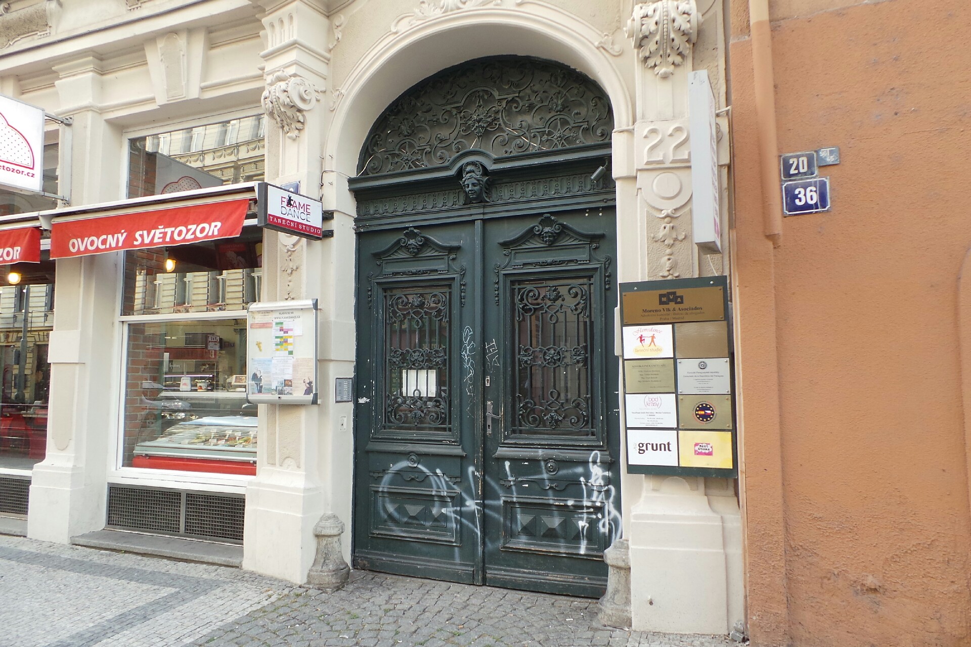 Guillermo Moreno Jaureguízar, Abogado