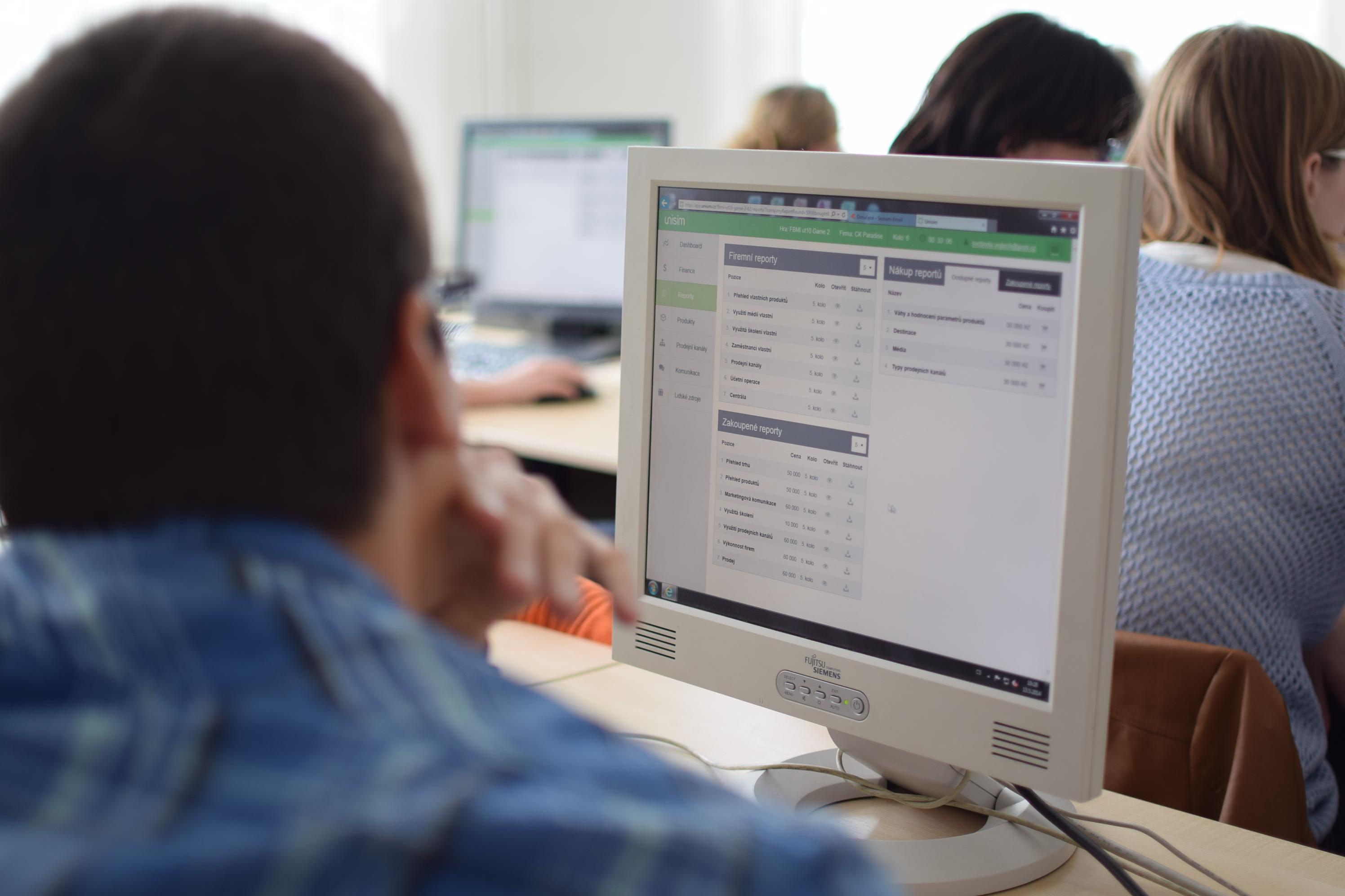 Unisim manažerská simulační hra