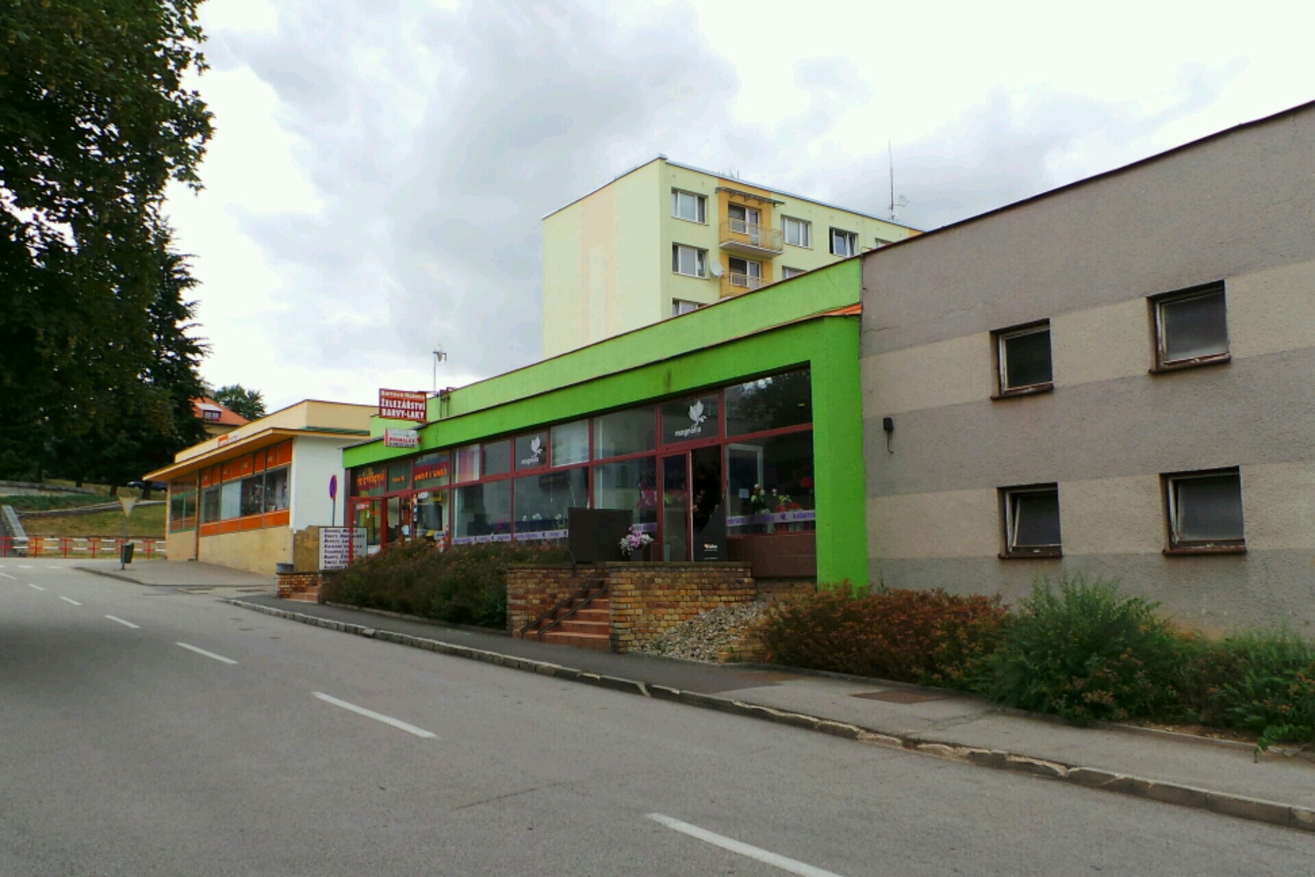 Železářství, barvy, laky - Růžena Bártová