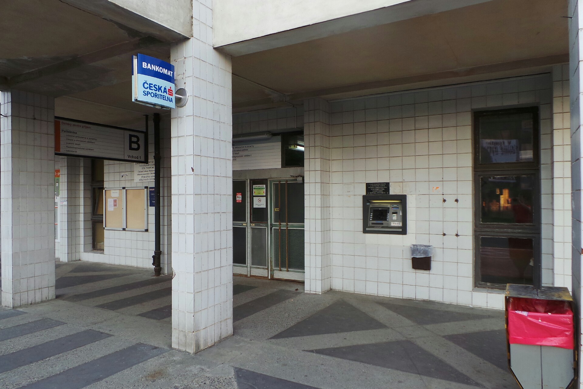 Bankomat České spořitelny foto 1