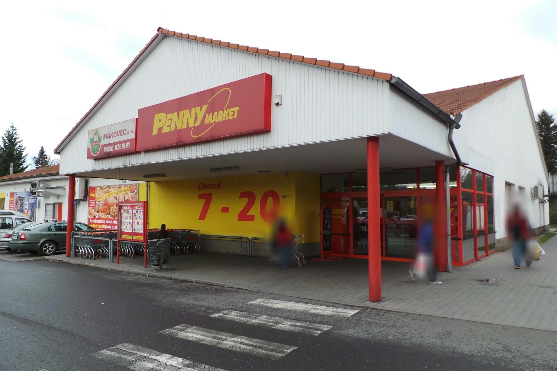 Makovec - maso uzeniny foto 1