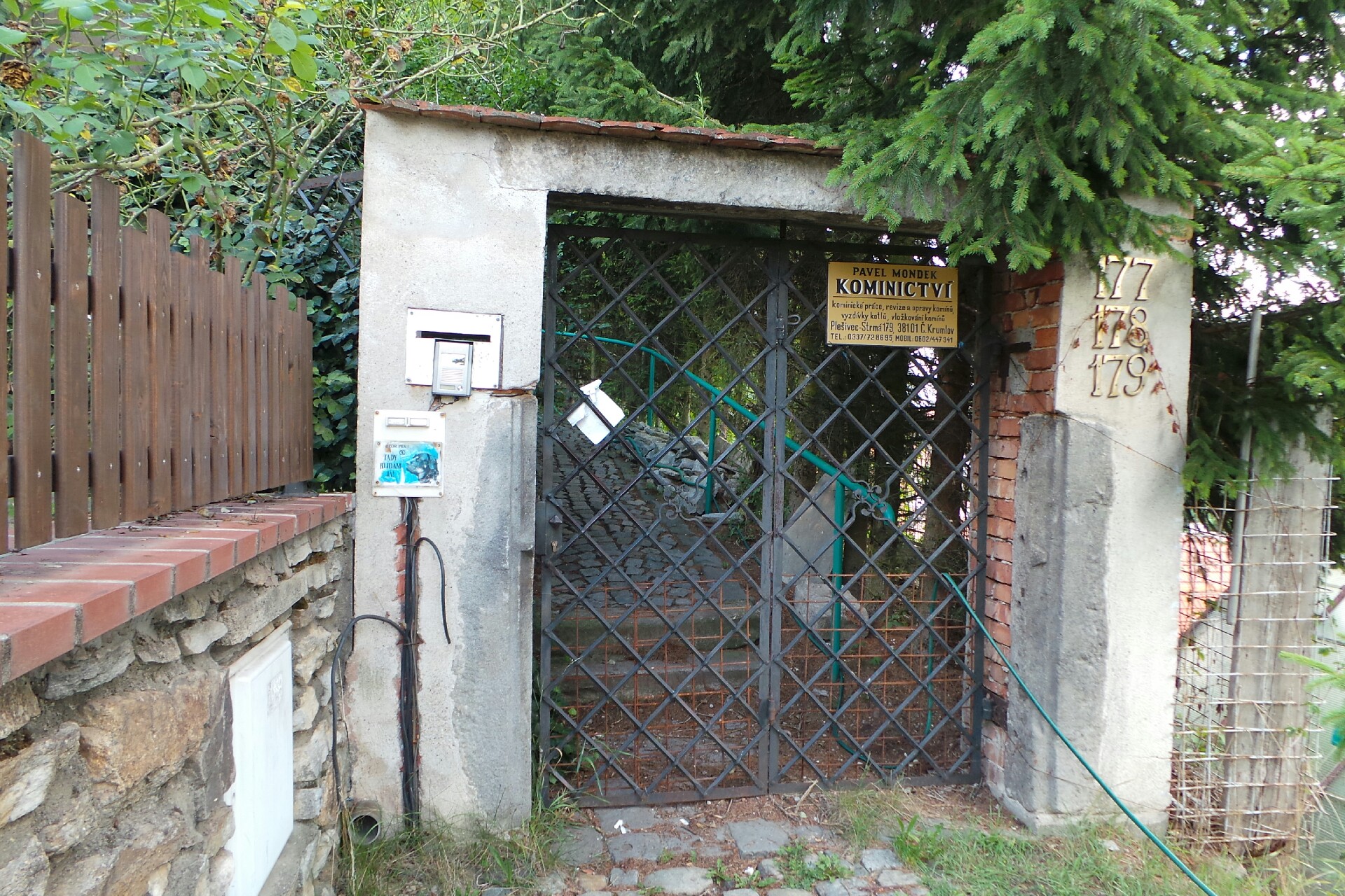 Pavel Mondek - KOMINICTVÍ