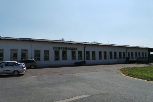 Prodejna Zempo Becvary () Prodejna Zempo Becvary