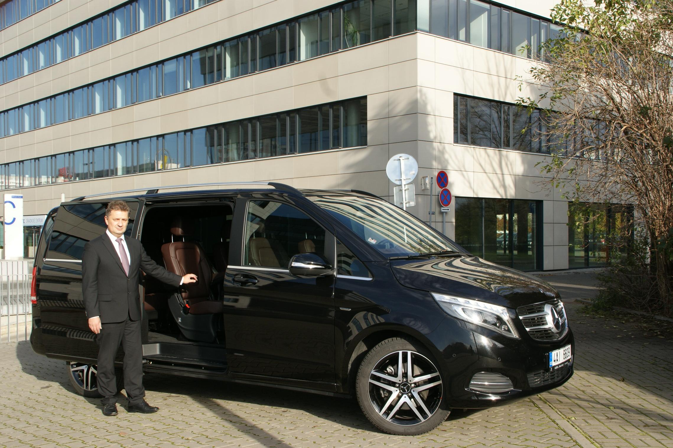 T-CAR LIMOUSINE SERVICE