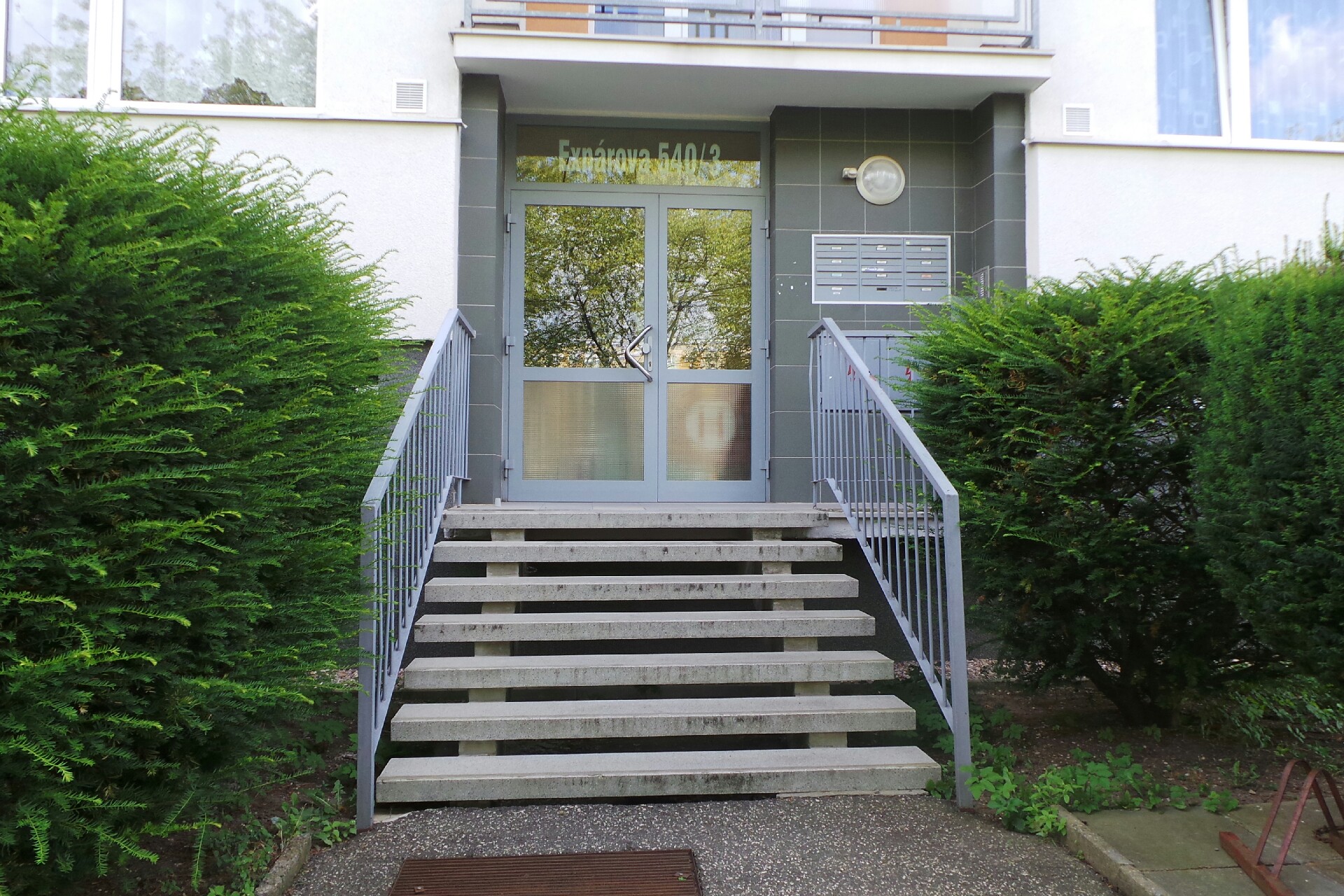 TJ Liga 100 Hradec Králové