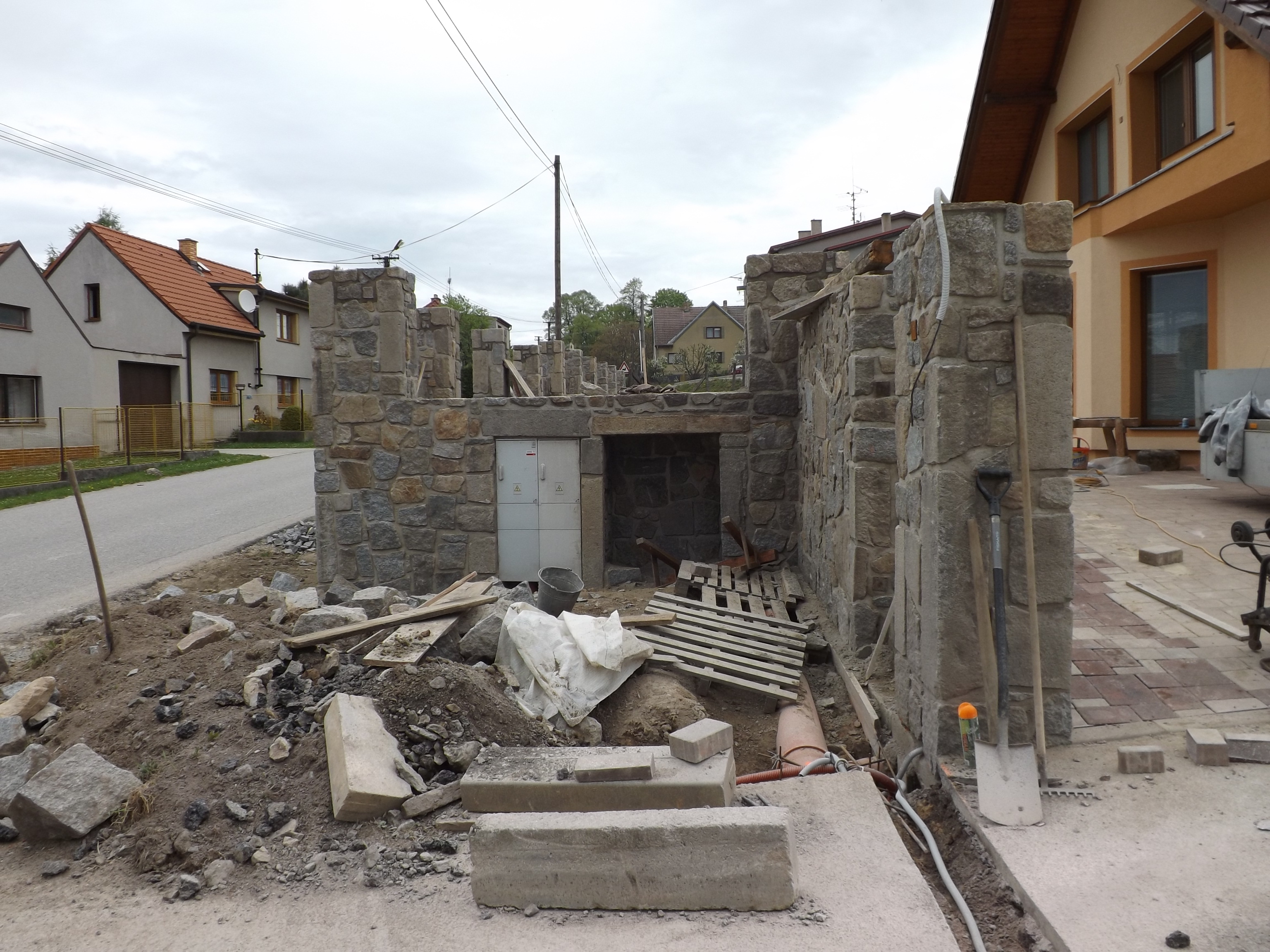 Kamenné stavby Velebil, Čihula foto 5