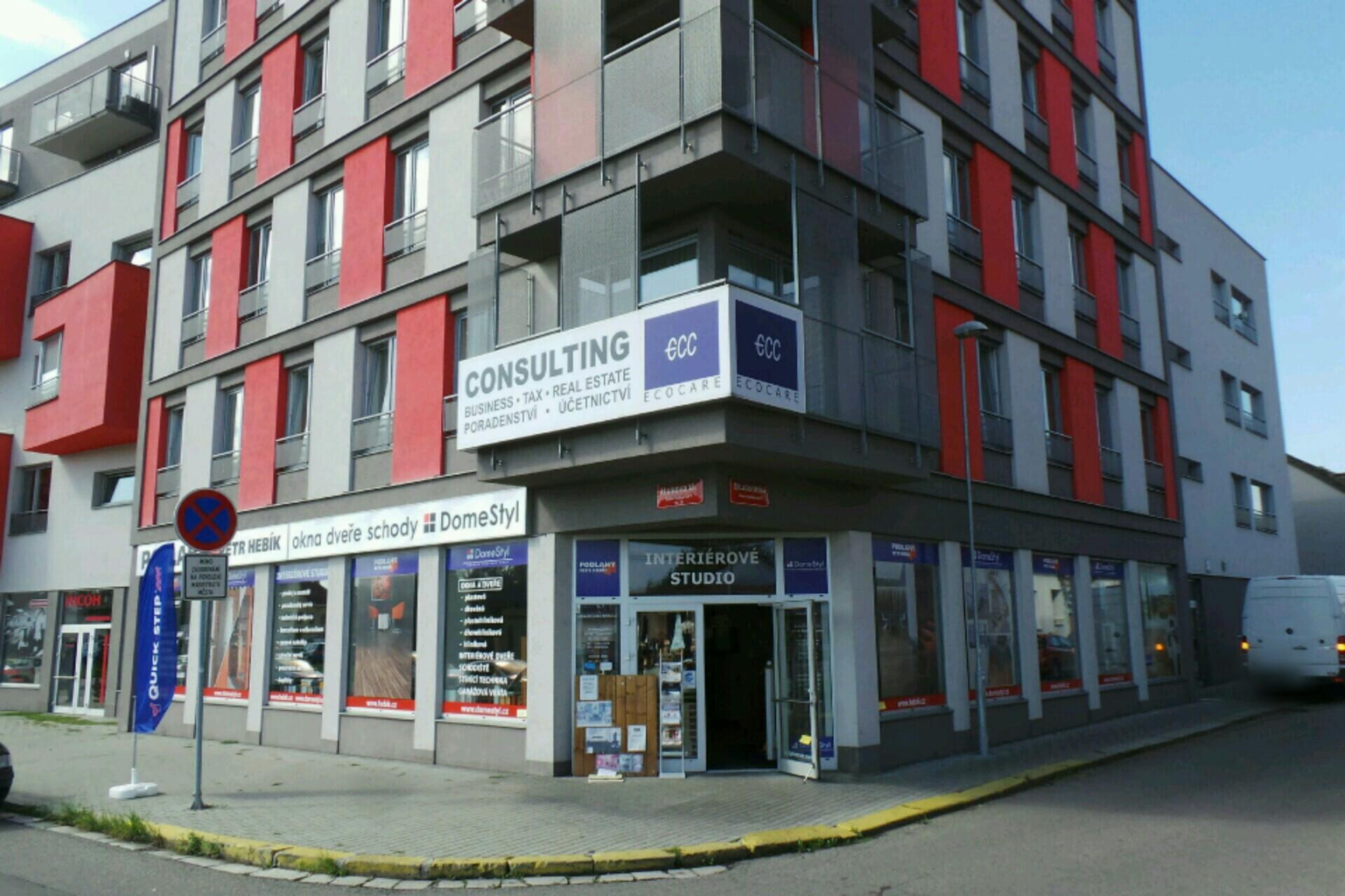 Ing. arch. Miroslav Papáček