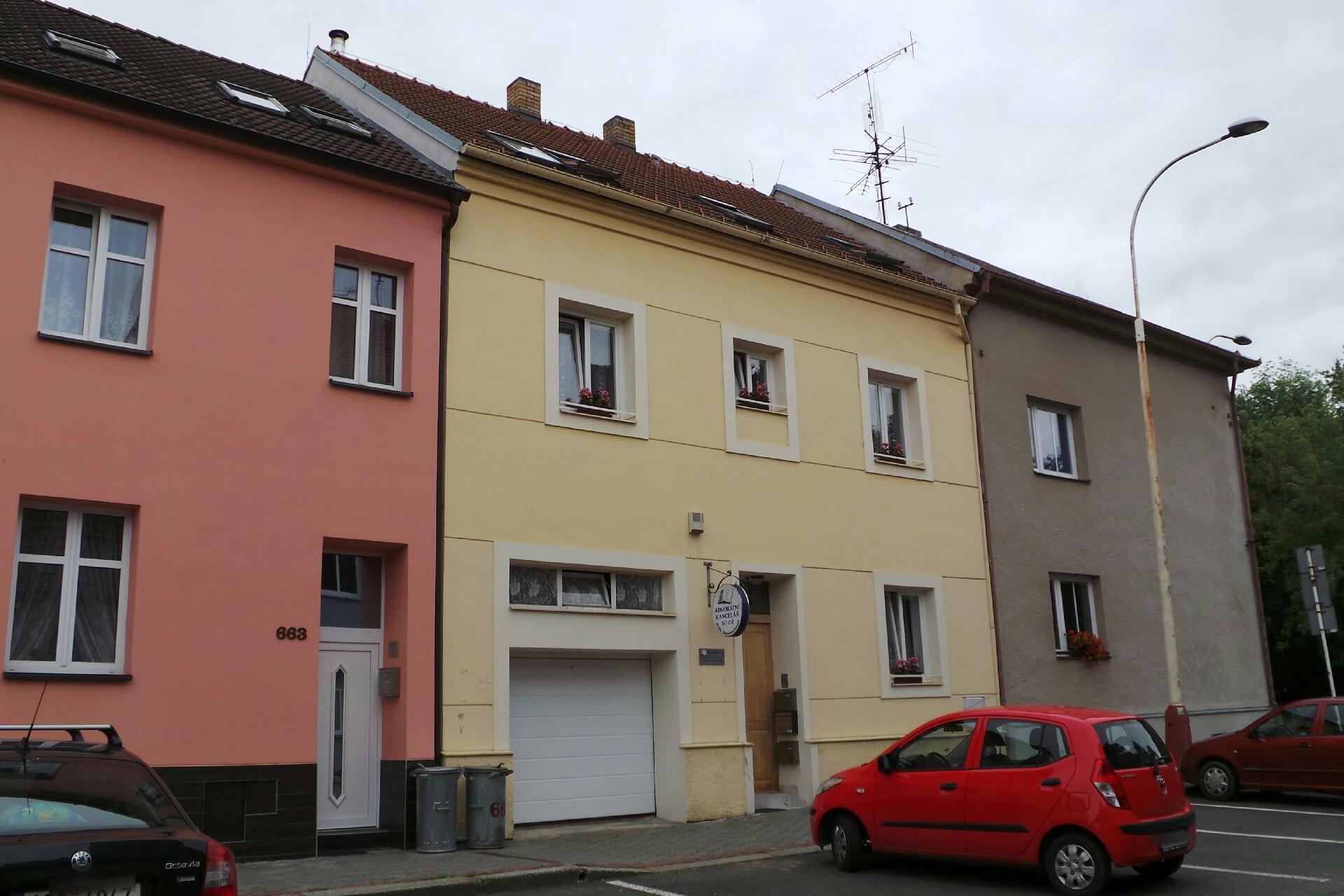 JUDr. Lenka Danielowitzová