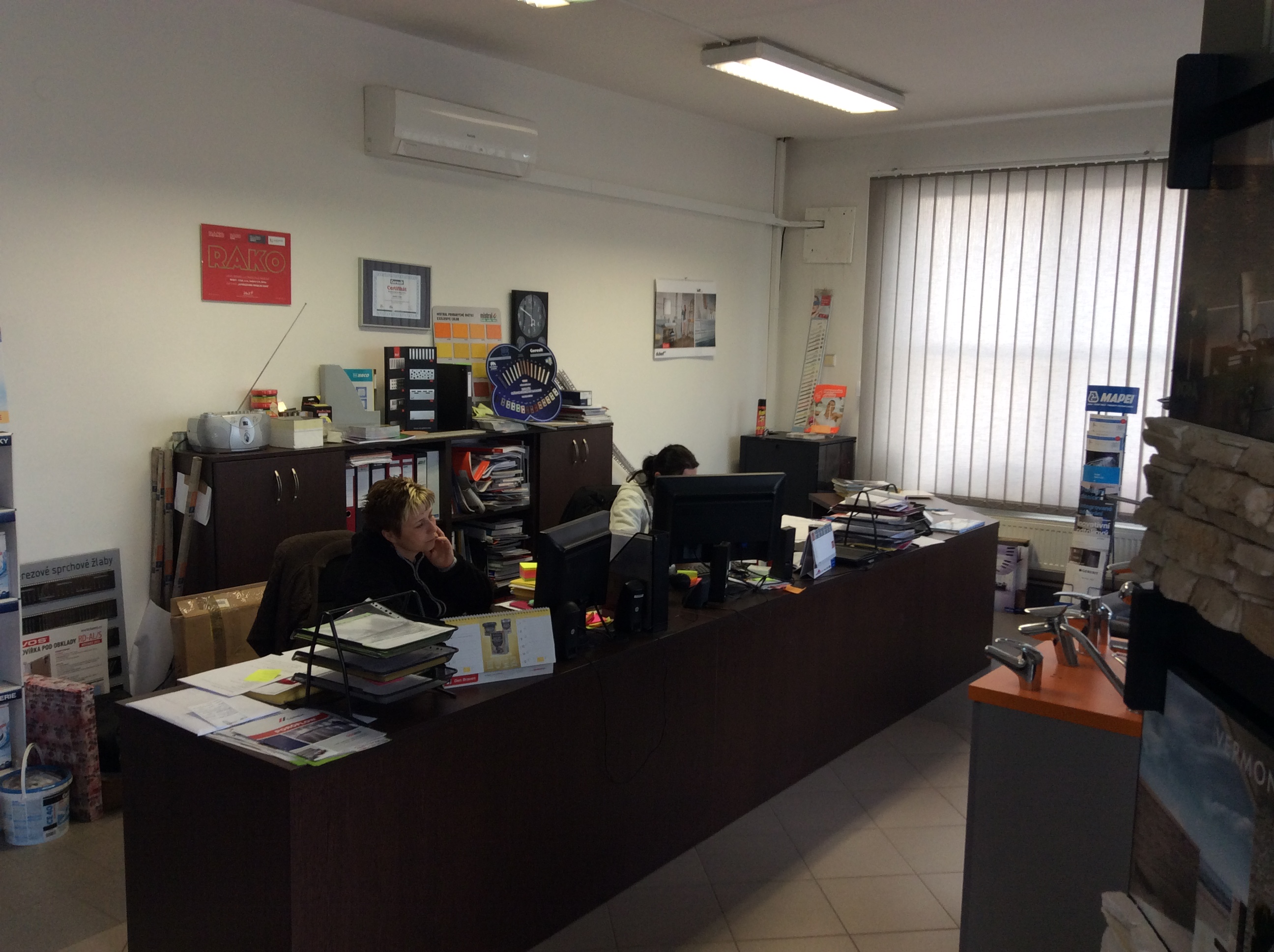 INVEST - STAR s.r.o. - stavební práce a lité podlahy foto 2