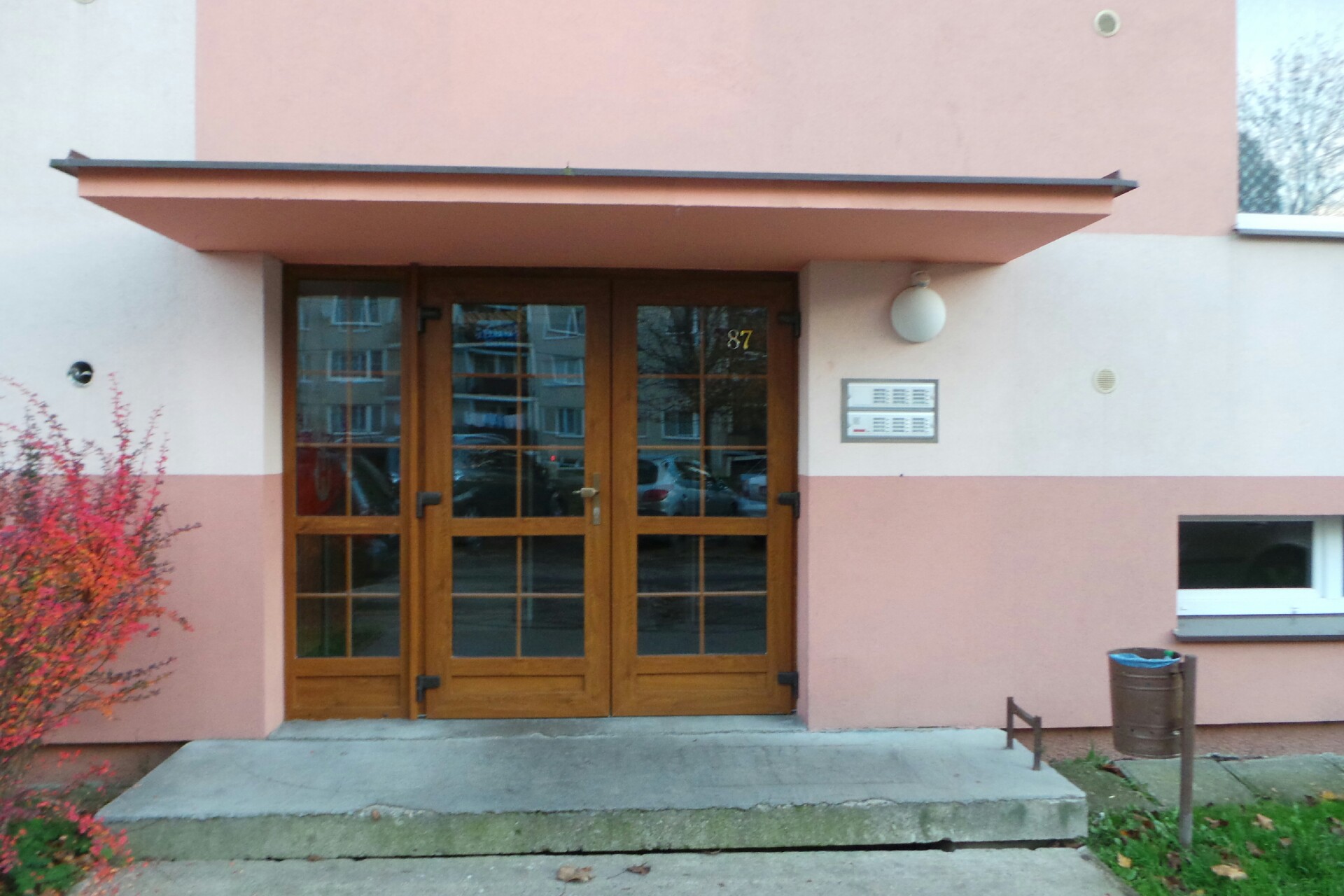 Vinohrad Smrkový Týnec - Knižní vydavatelství