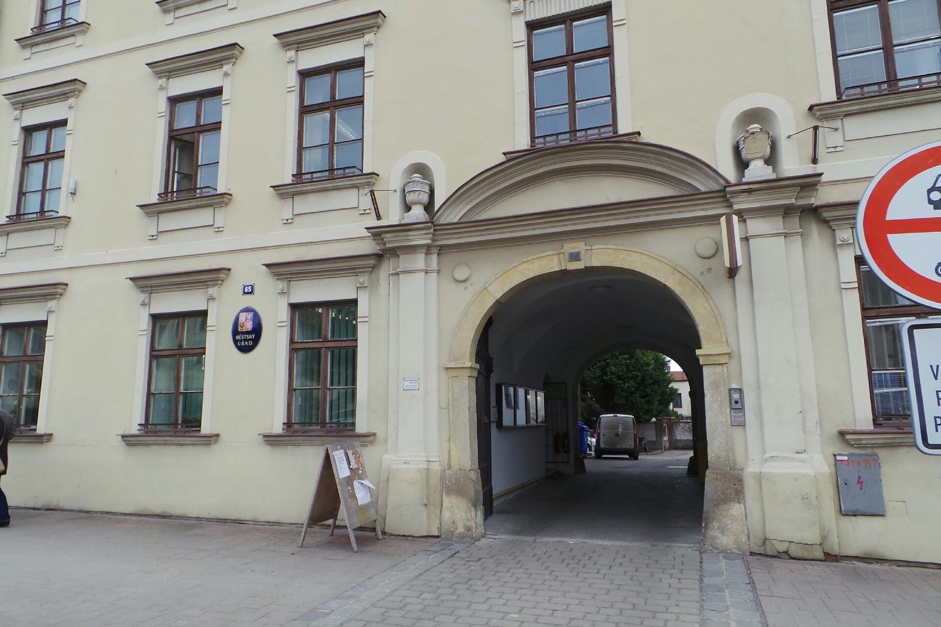 MÚ Slavkov u Brna - Odbor investic a rozvoje