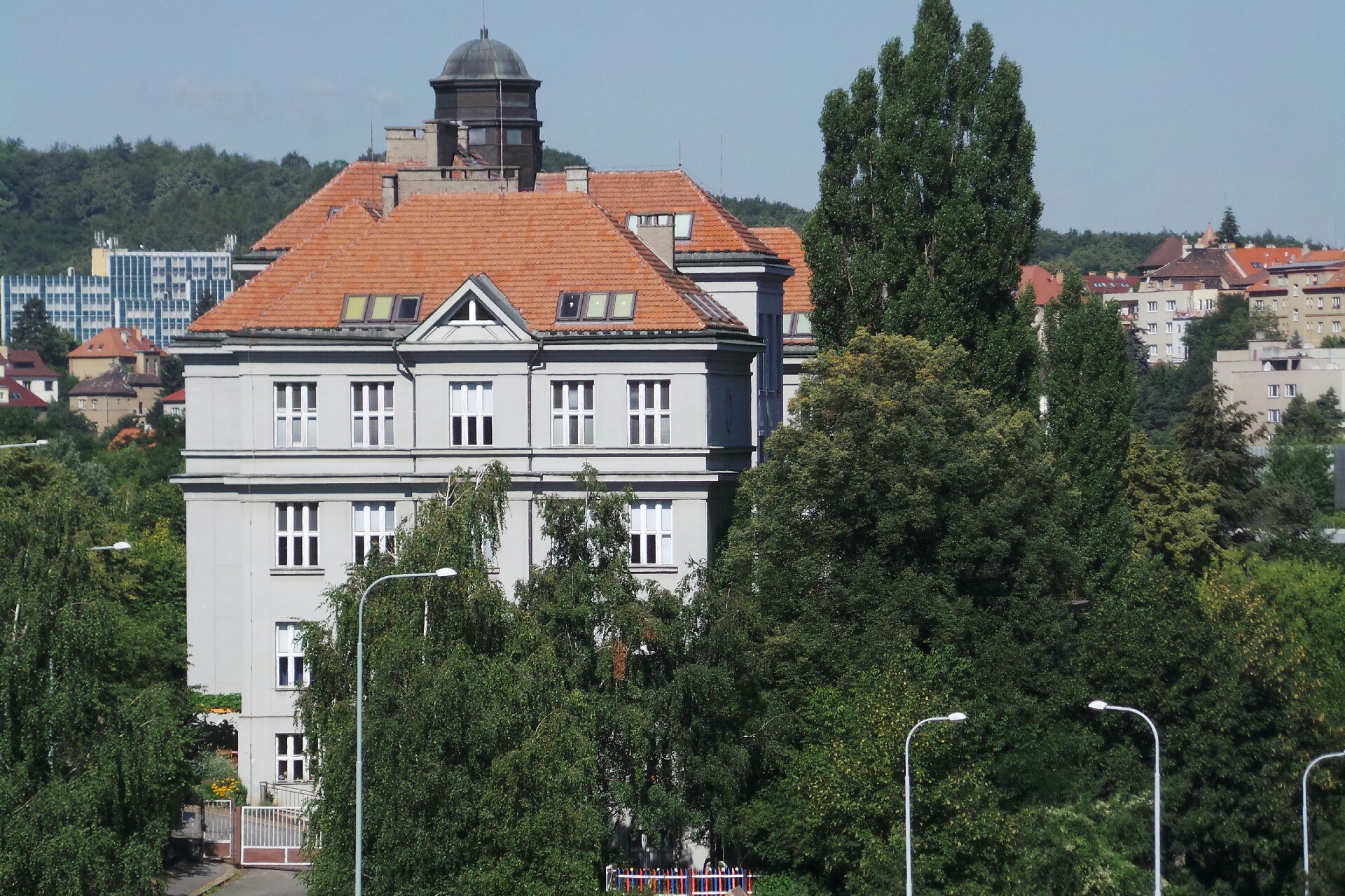 Mateřská škola pro sluchově postižené, Praha 5, Výmolova 169