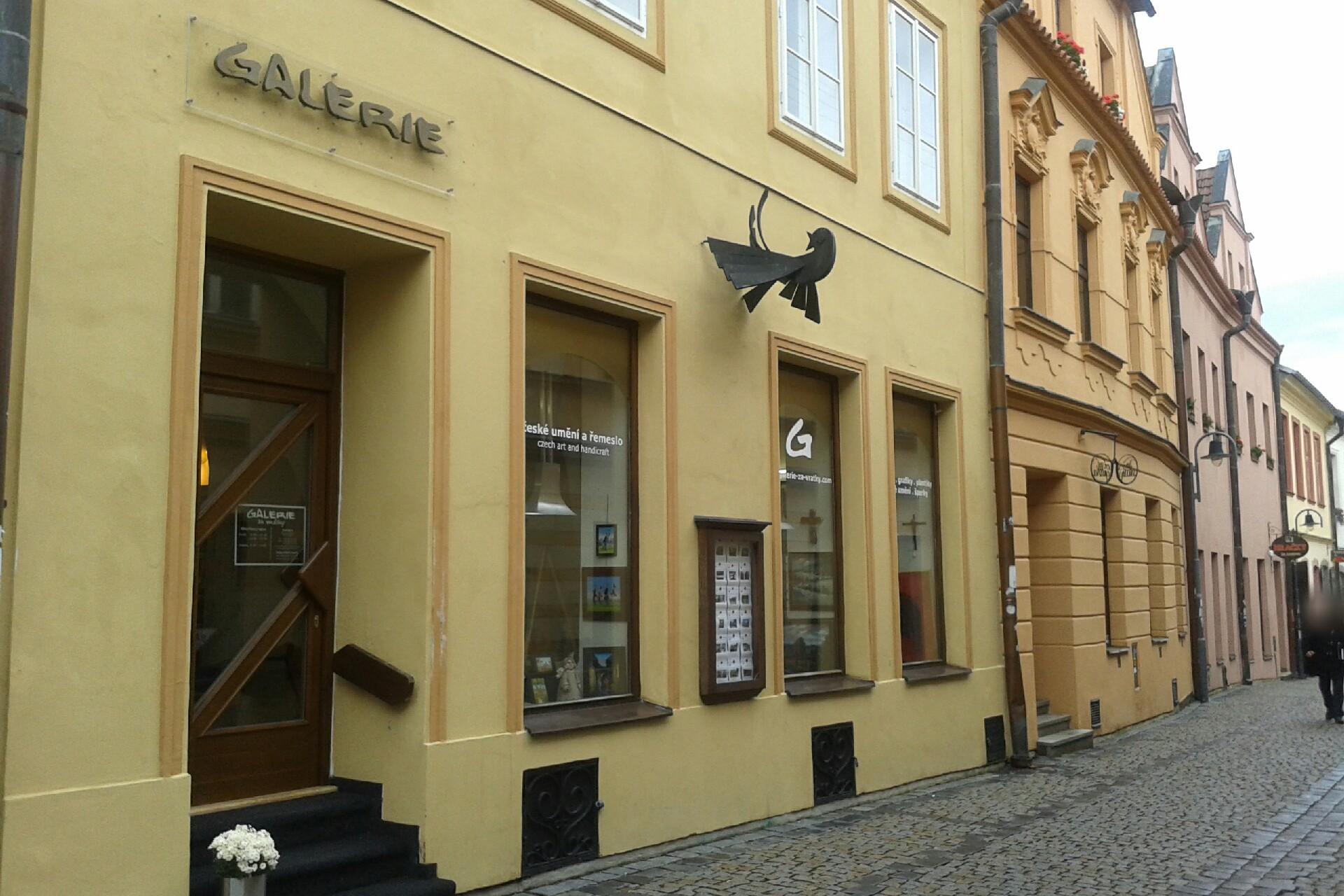 GALERIE za vrátky - Hana Kálalová