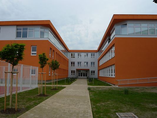 Střední průmyslová škola stavební Pardubice - Školní jídelna