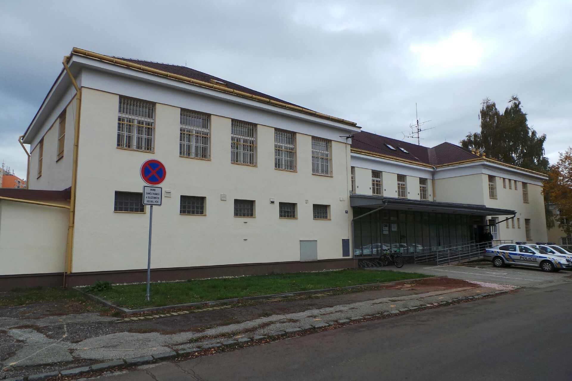 Policie ČR - Obvodní oddělení Trutnov foto 2