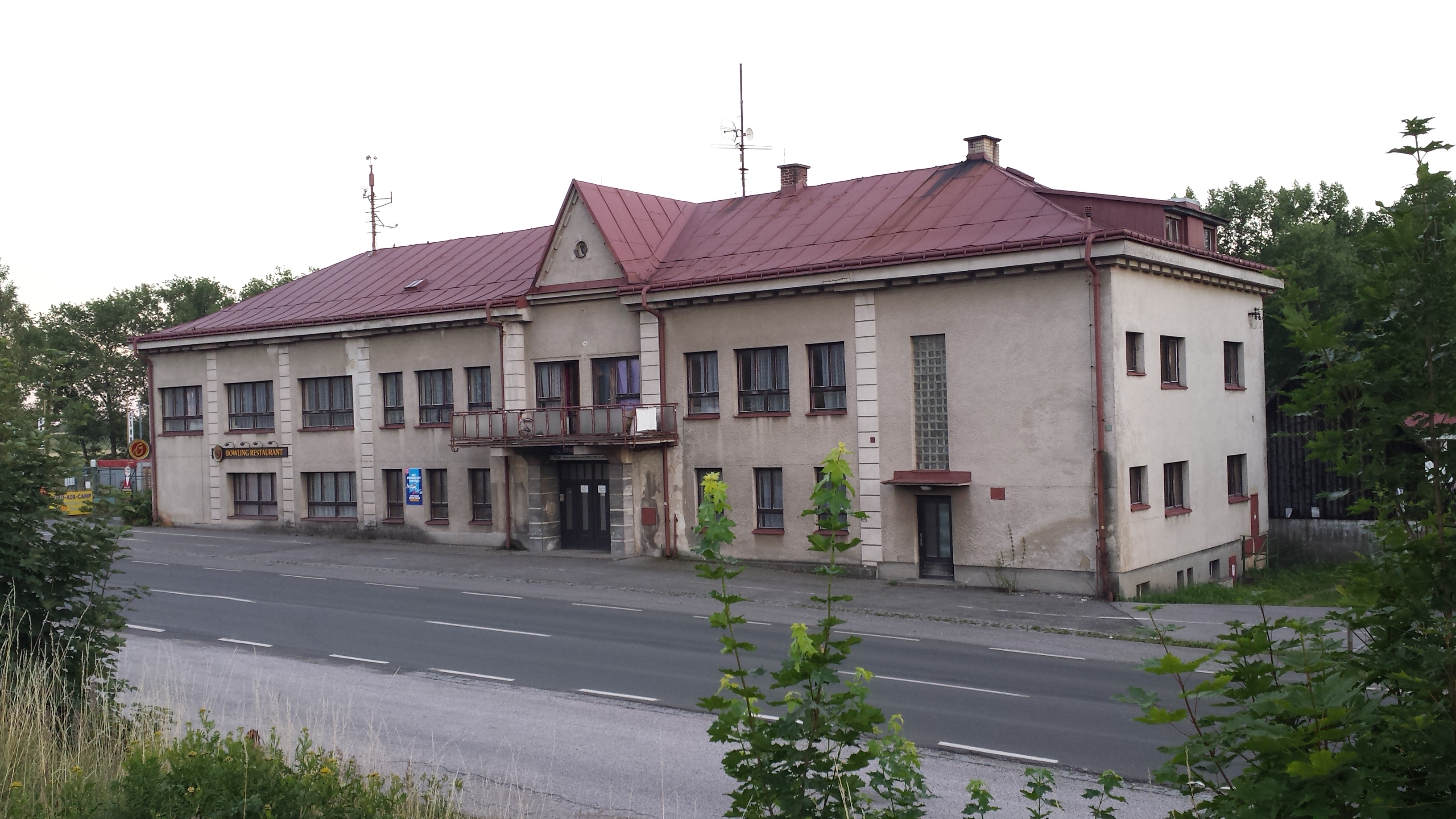 Letecká škola Vrchlabí foto 2