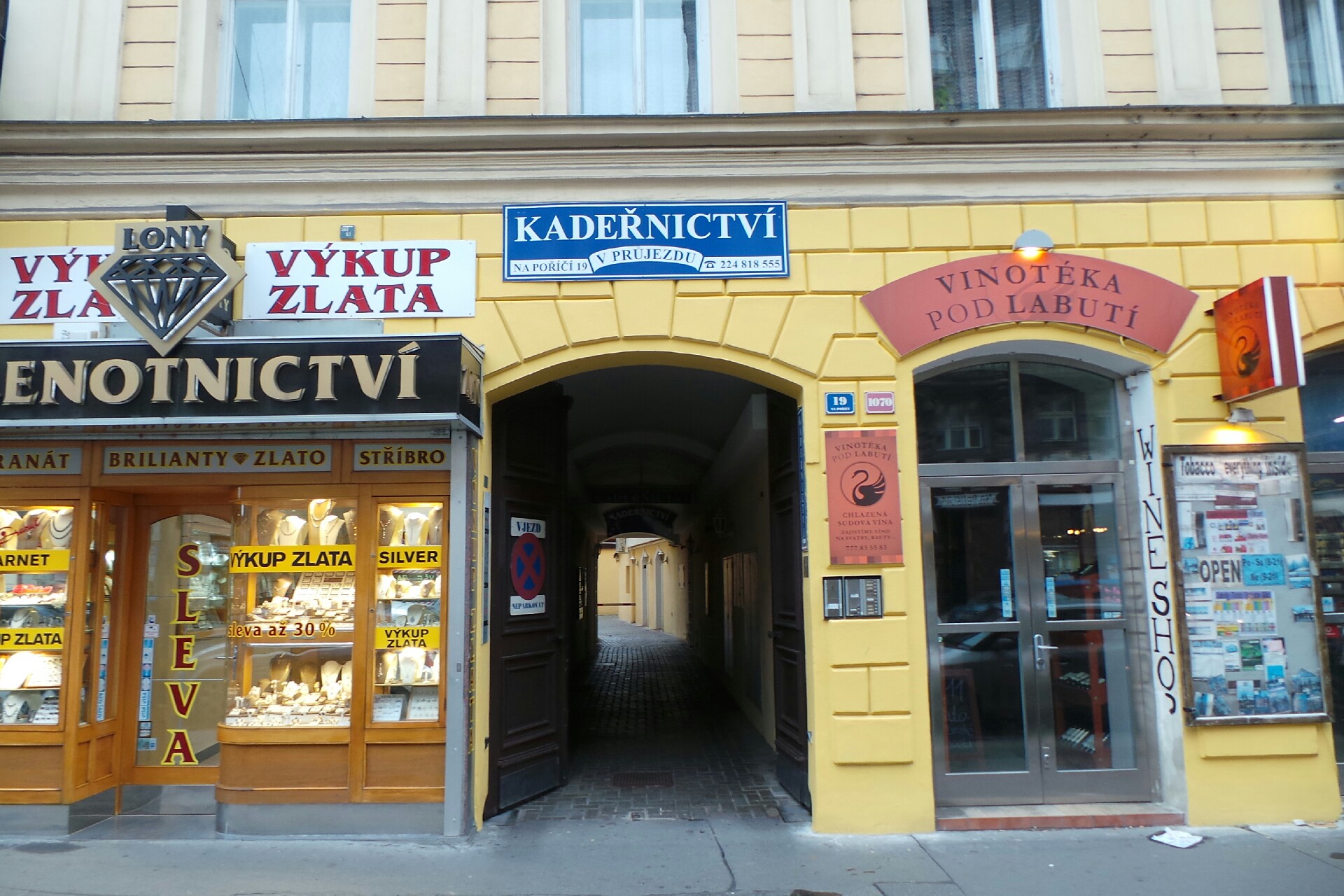 Mgr. Pavel Marek, advokát foto 1
