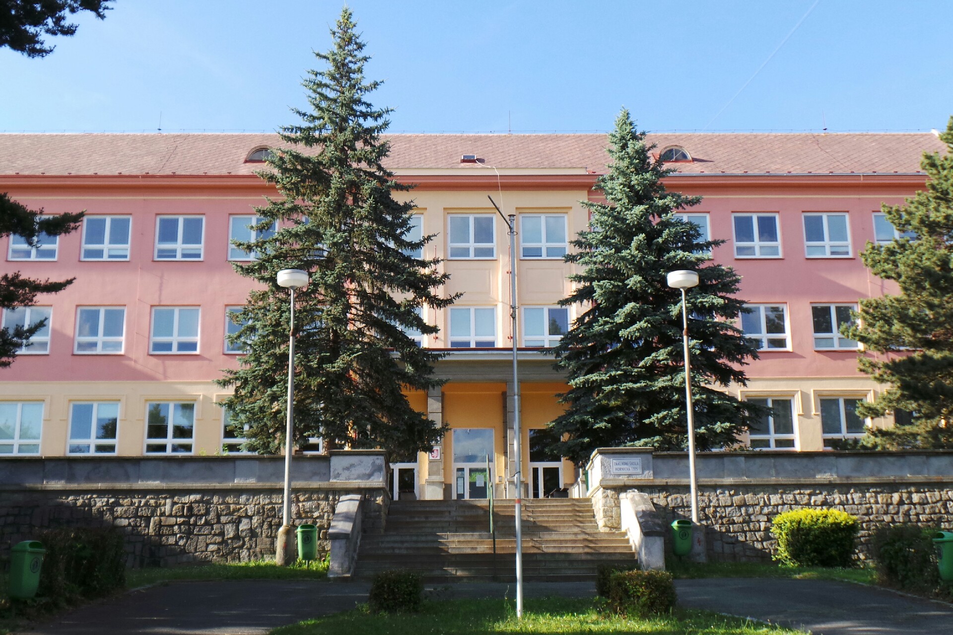 ZŠ Tachov, Hornická