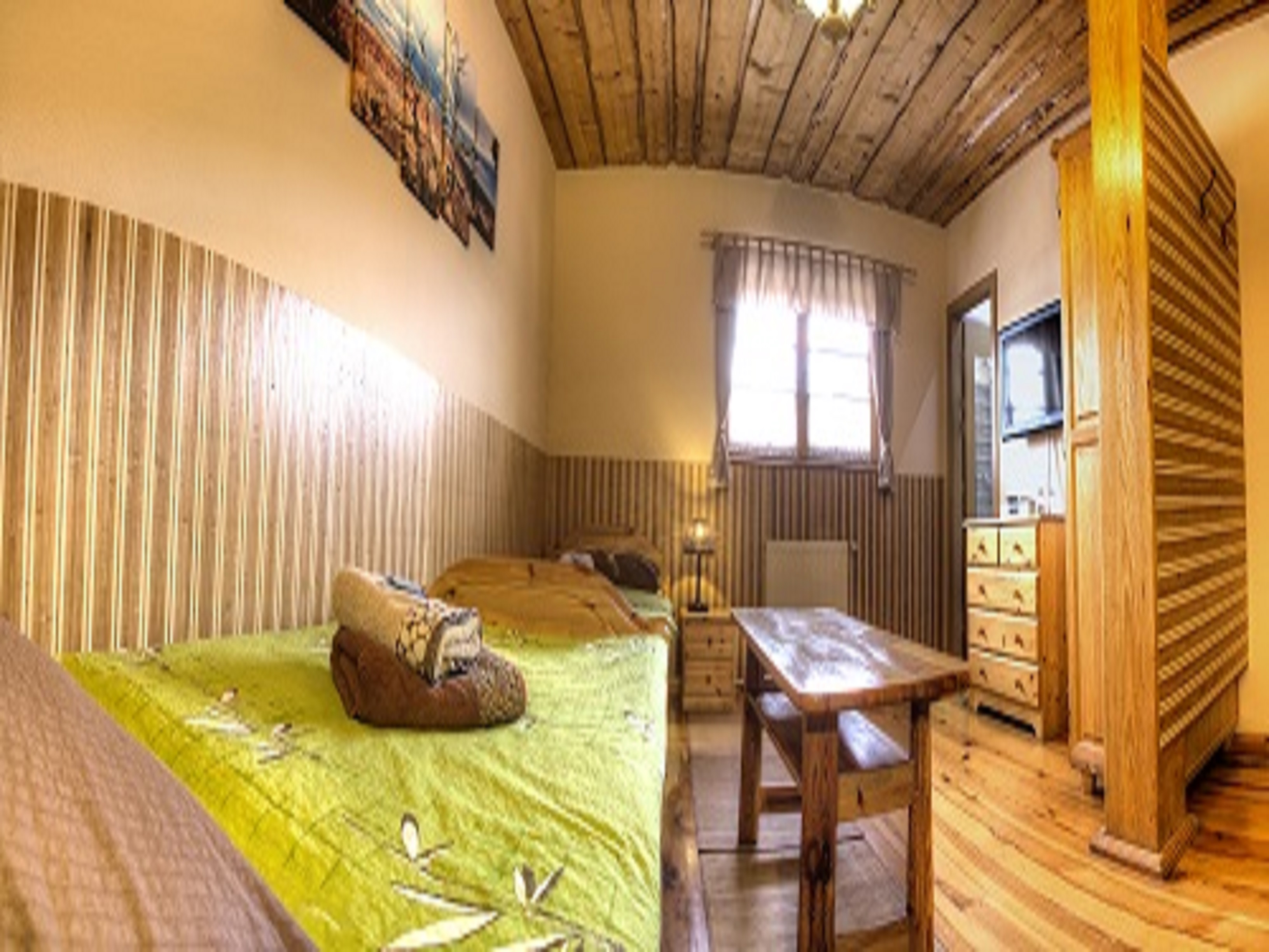 Country saloon Beňovy