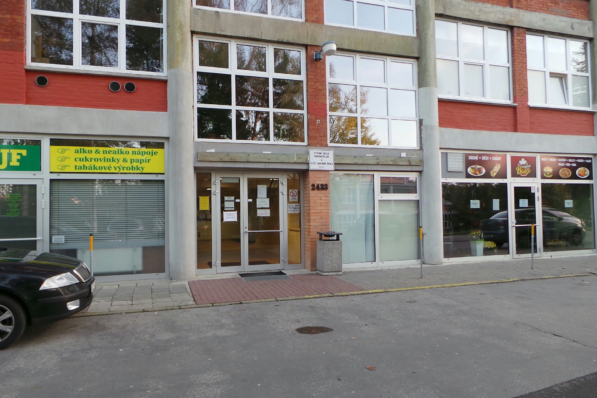 Ing. Lenka Vyoralová