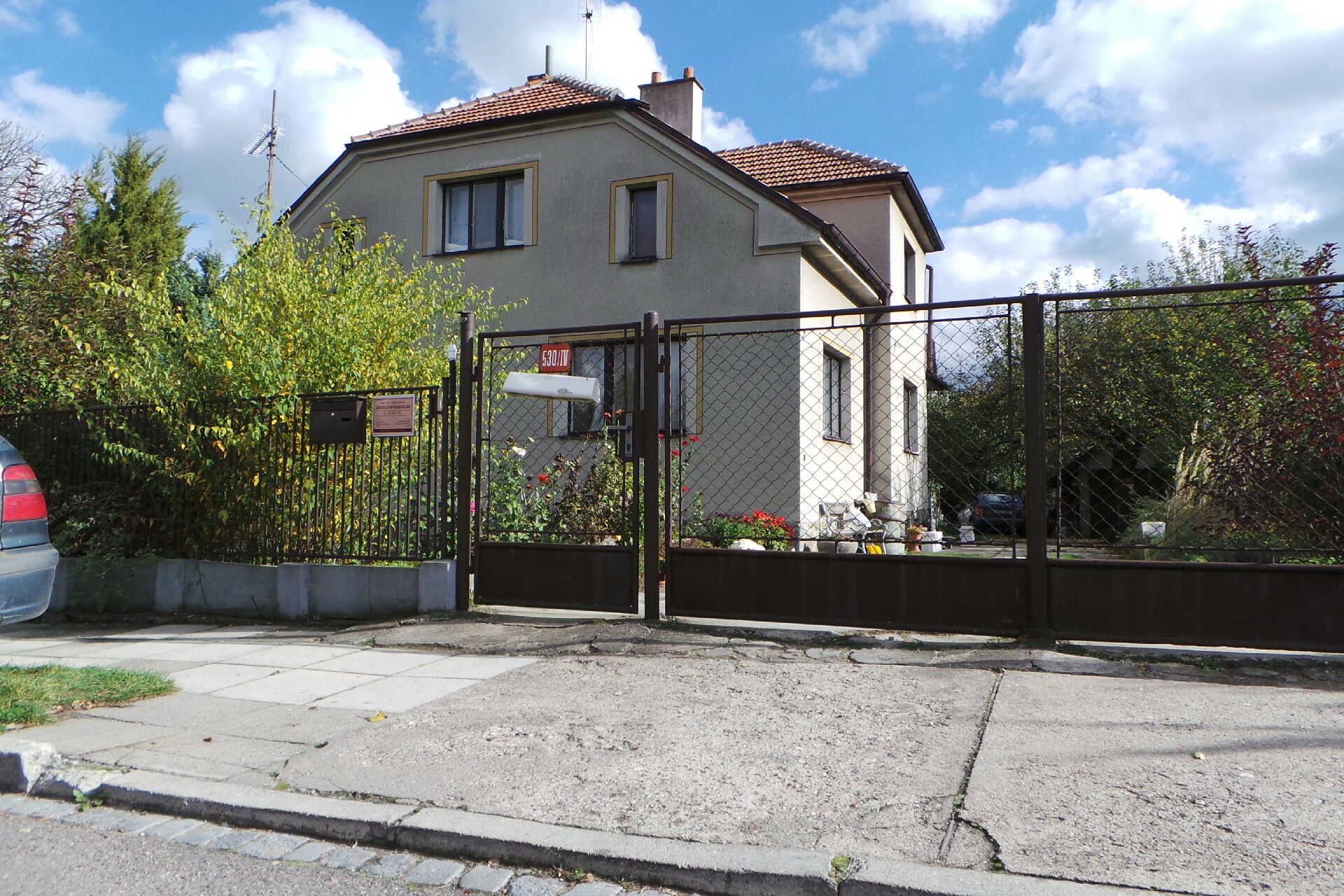 Mgr. et Bc. Lenka Ježková