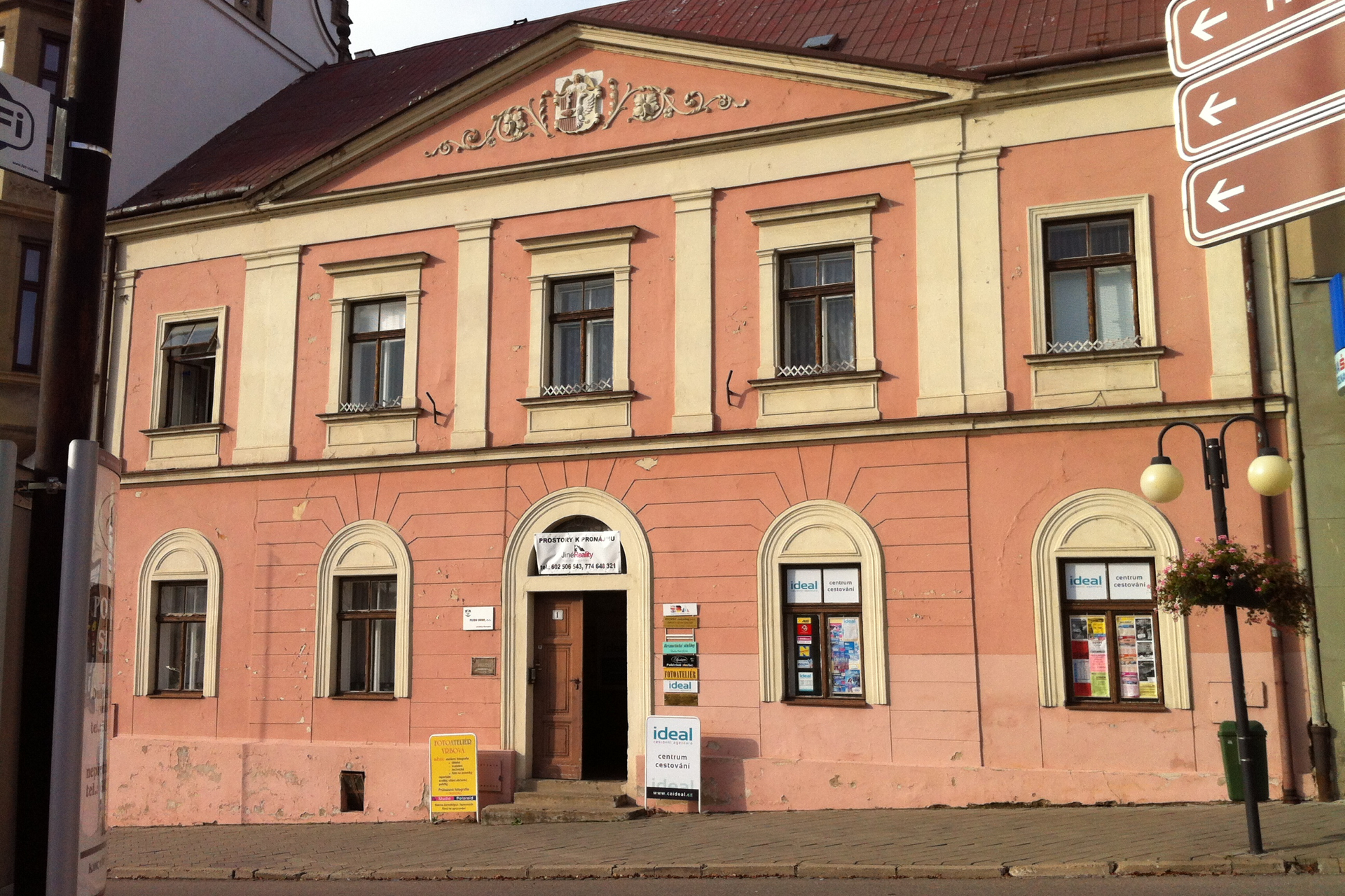 Cestovní agentura IDEAL