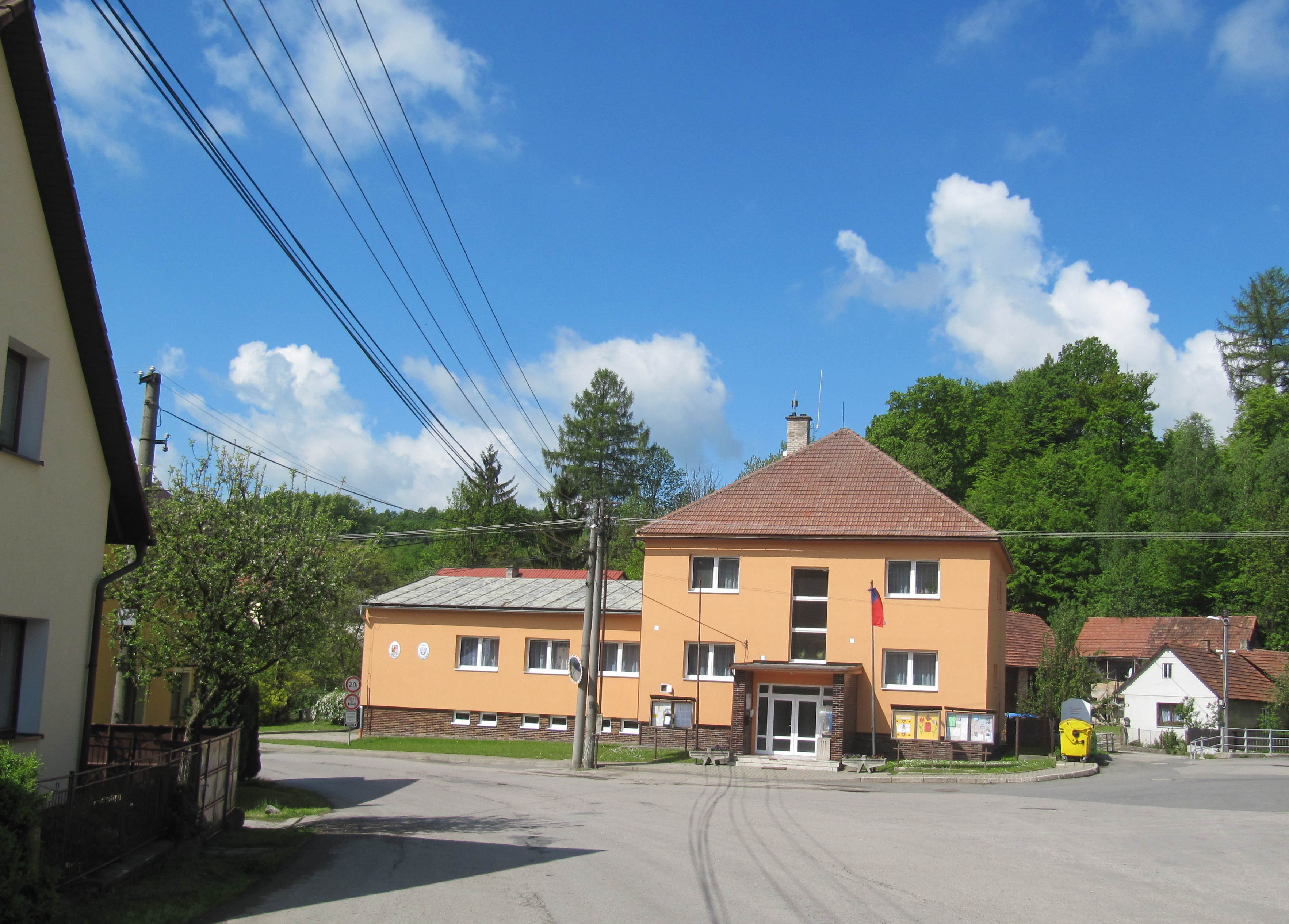 Nedašova Lhota - obecní úřad