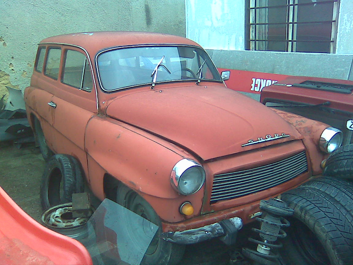 Karel Doležal - Autovrakoviště foto 4