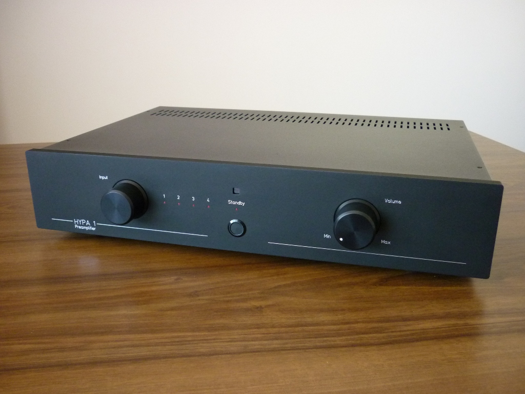 Prodej audiovizuální elektroniky ve žlutém domě foto 3
