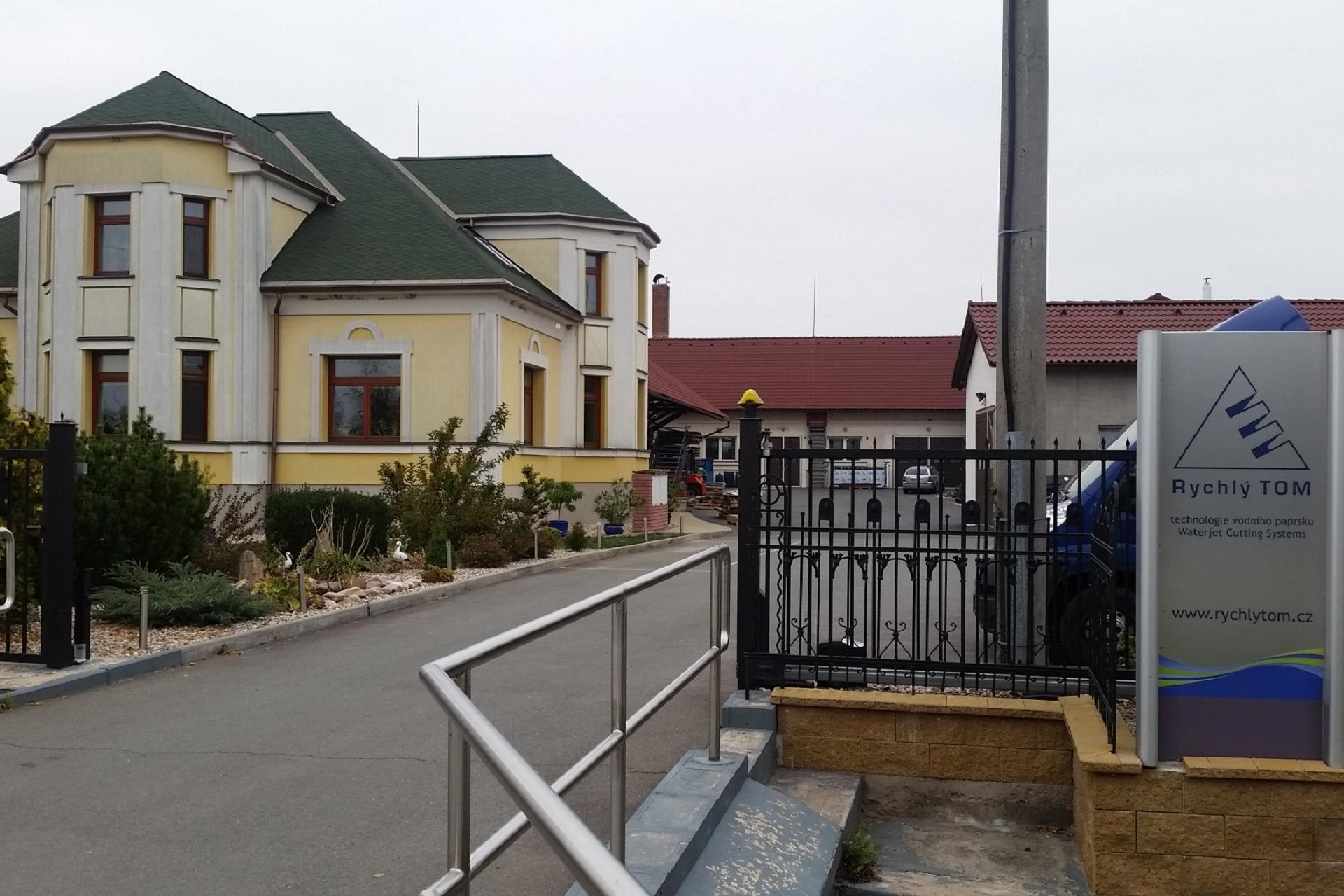 Rychlý Tom, s.r.o.