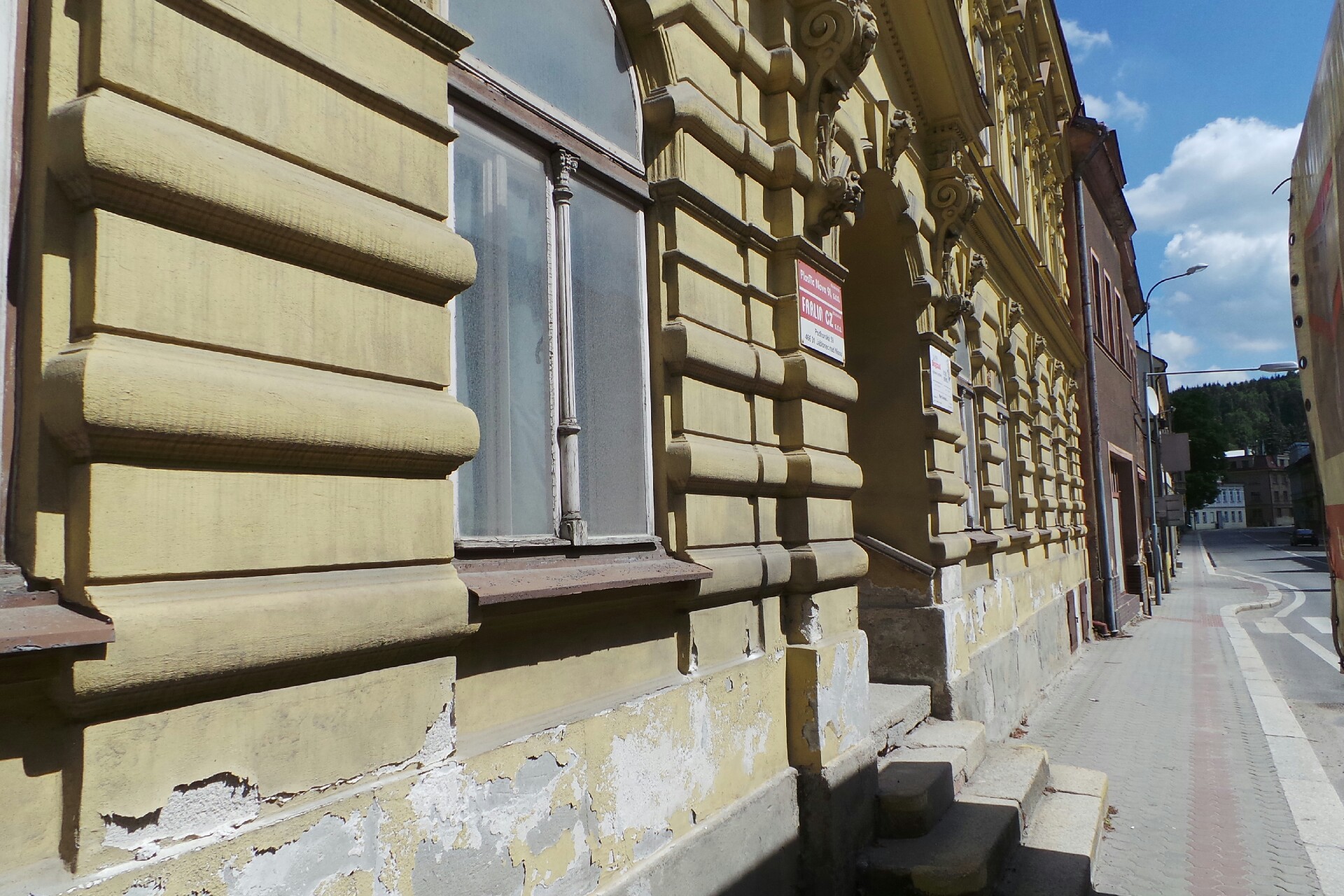 25 REALITNÍ JBC, s.r.o.