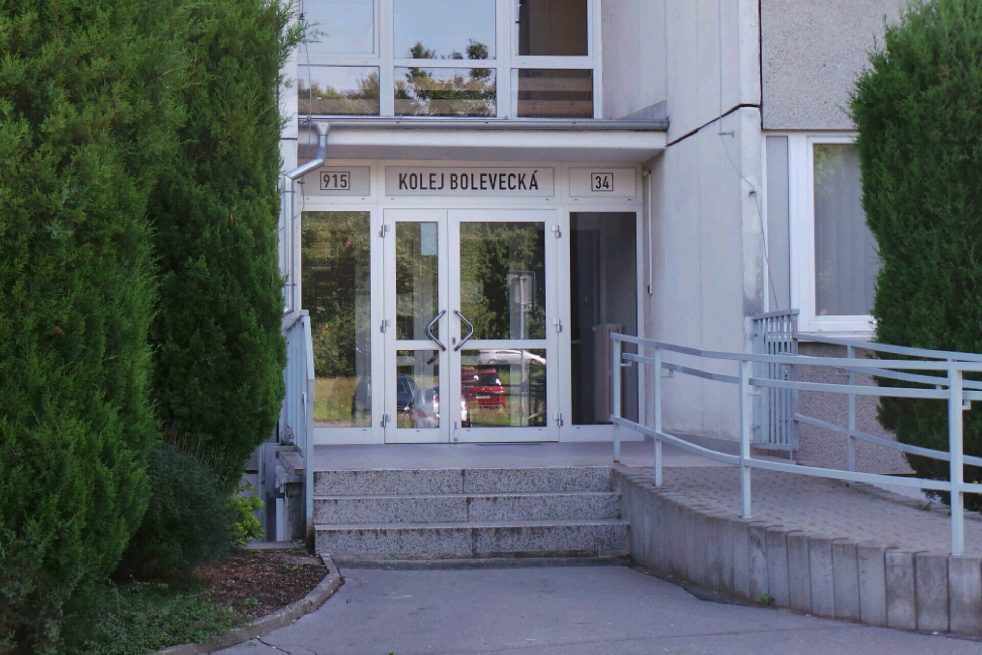 Kolej Bolevecká - Univerzita Karlova