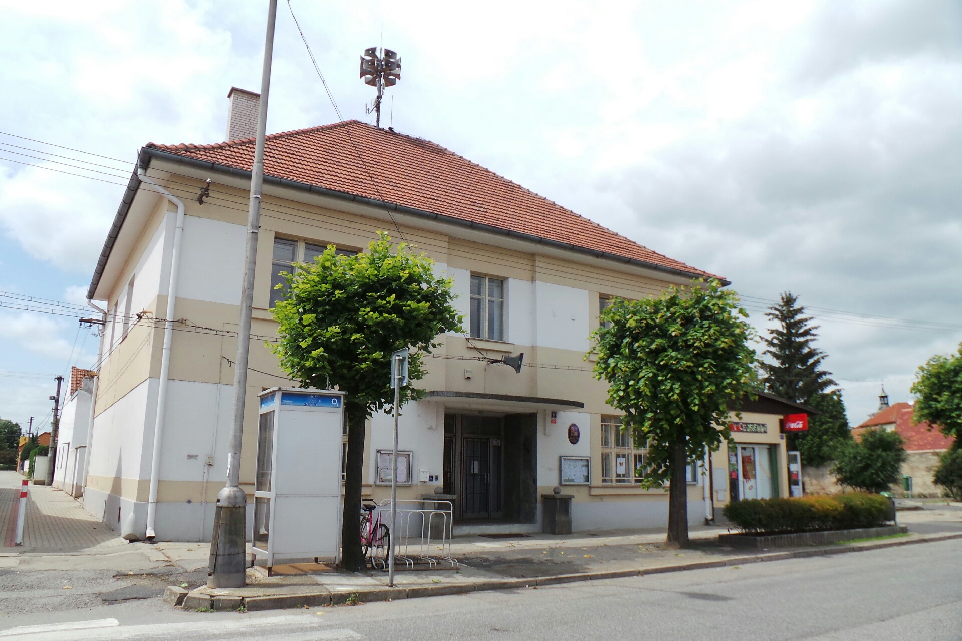 Veltrusy - městský úřad