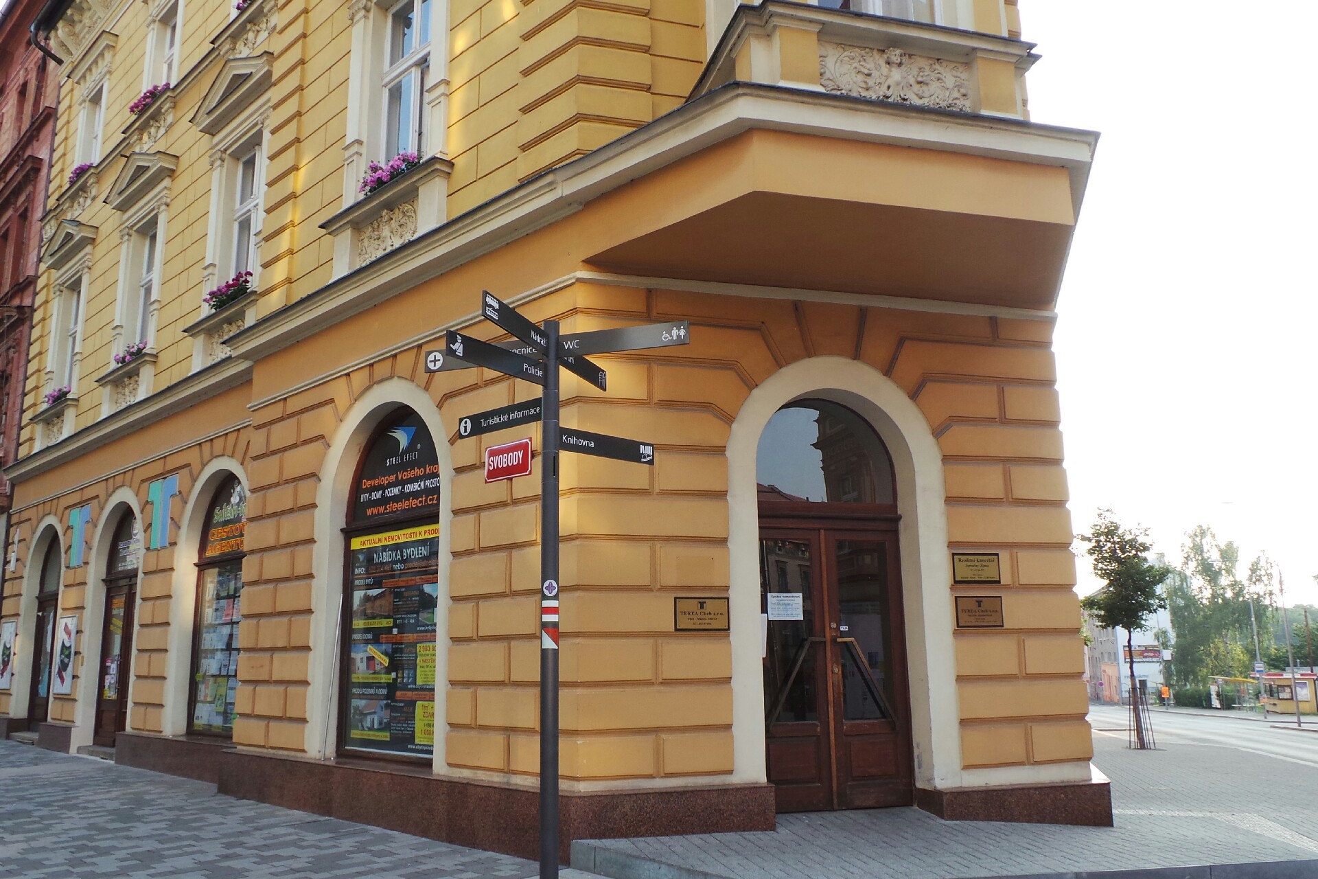 Hell Shop- Štěpán Krejčí foto 2
