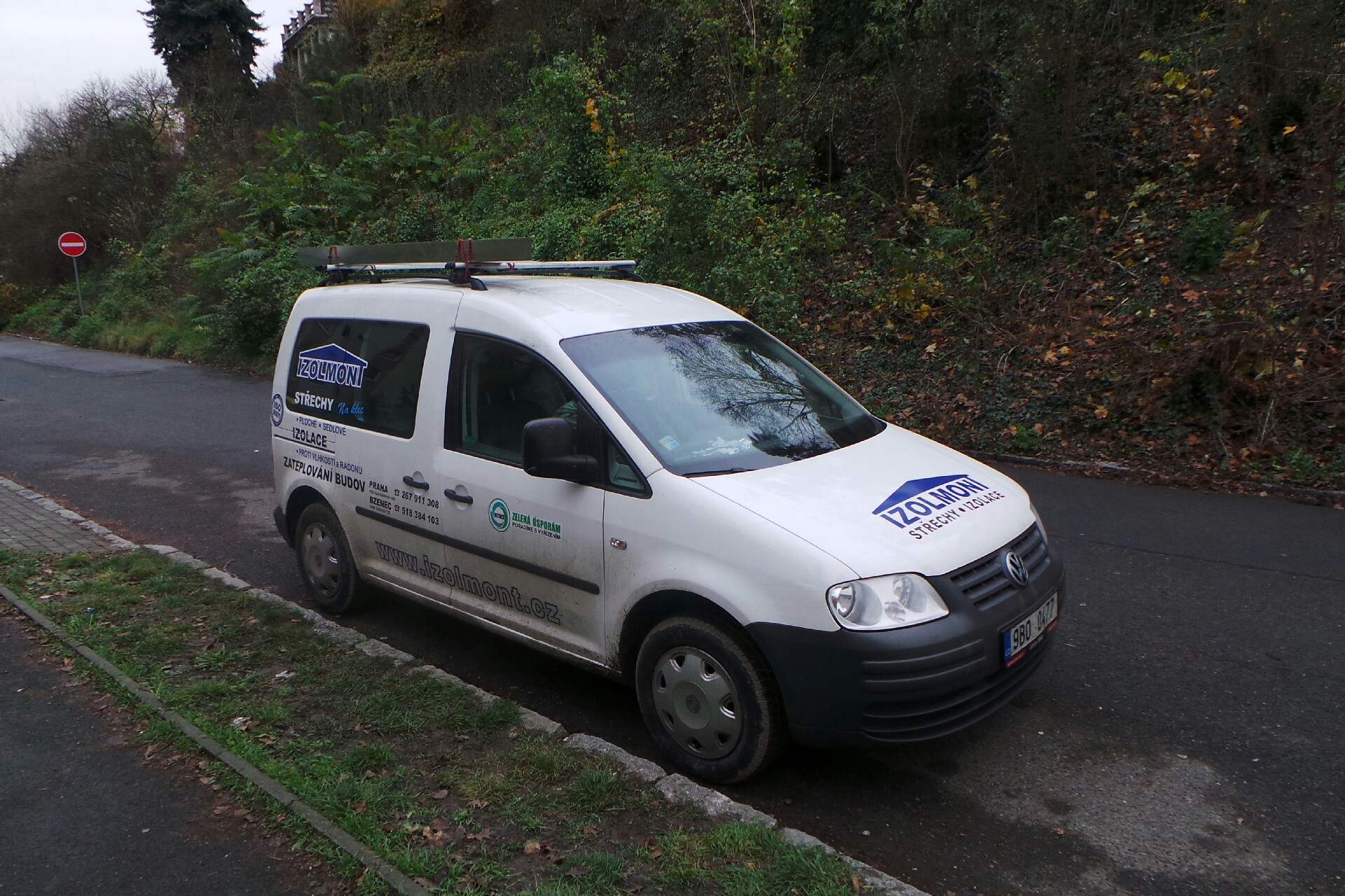 Dvořan IZOLMONT Bzenec, s.r.o.