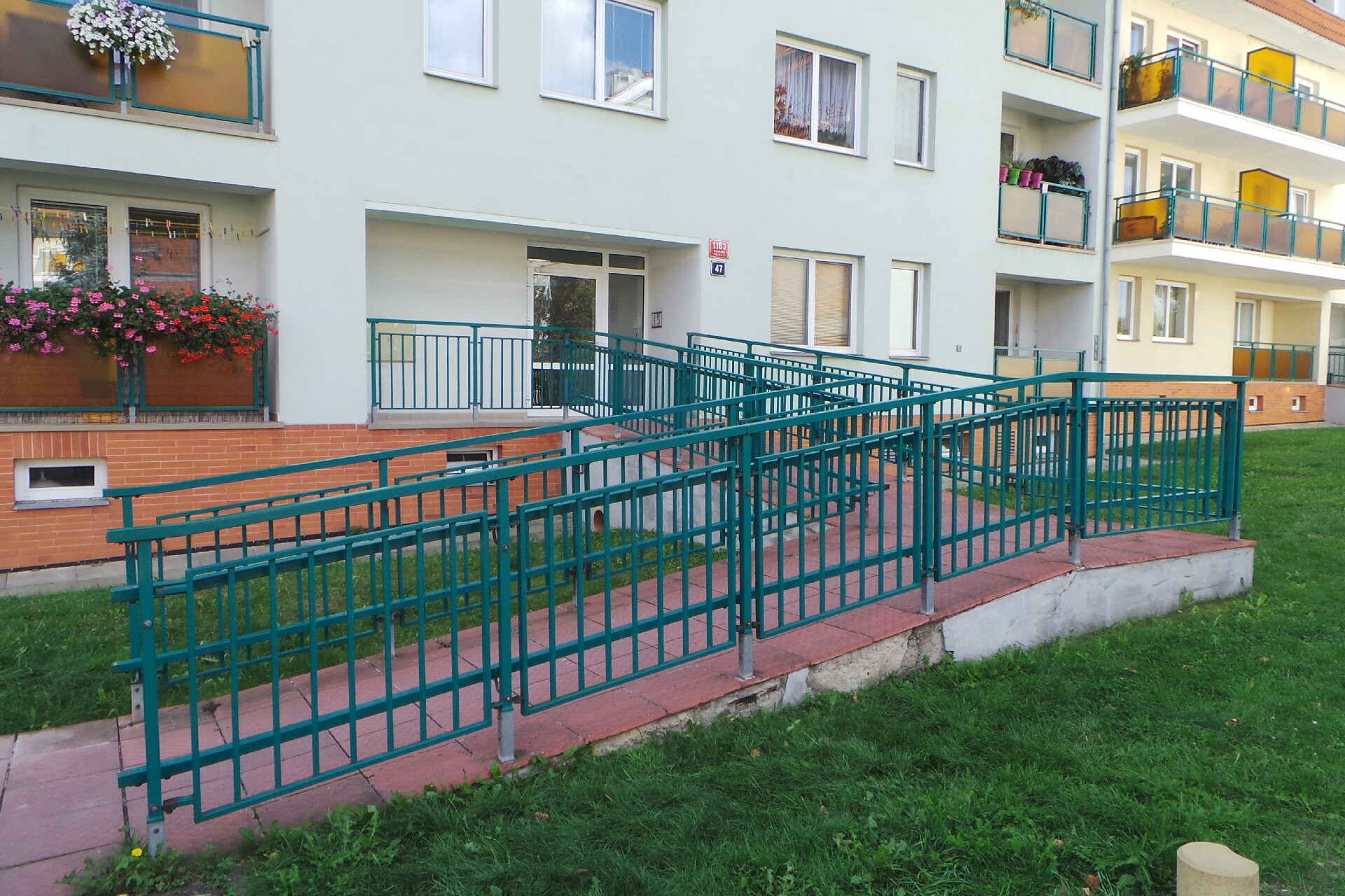 Ing. Václav Houžvic - Autopříslušenství Irmscher foto 1