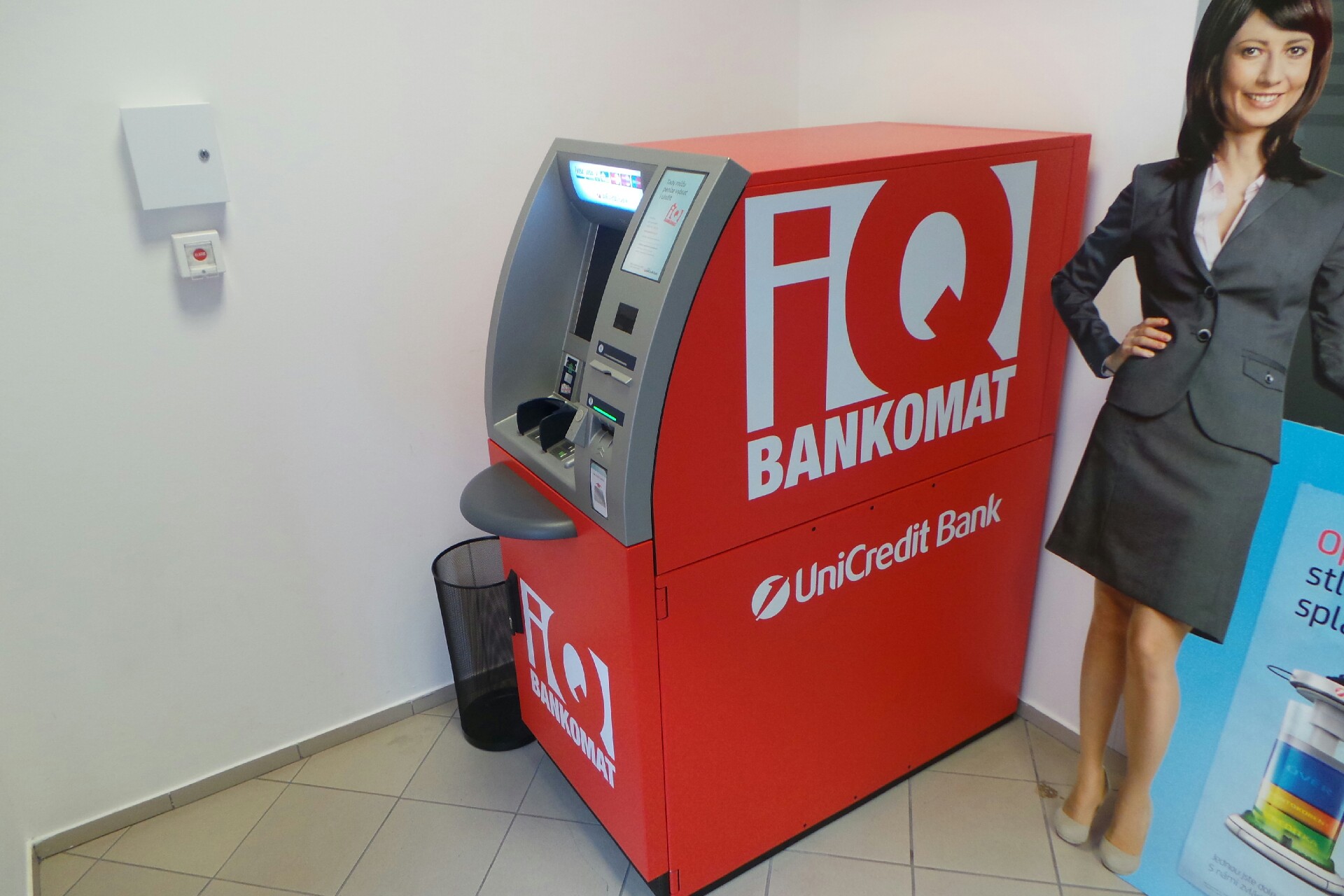 Bankomat UniCredit Bank Czech Republic