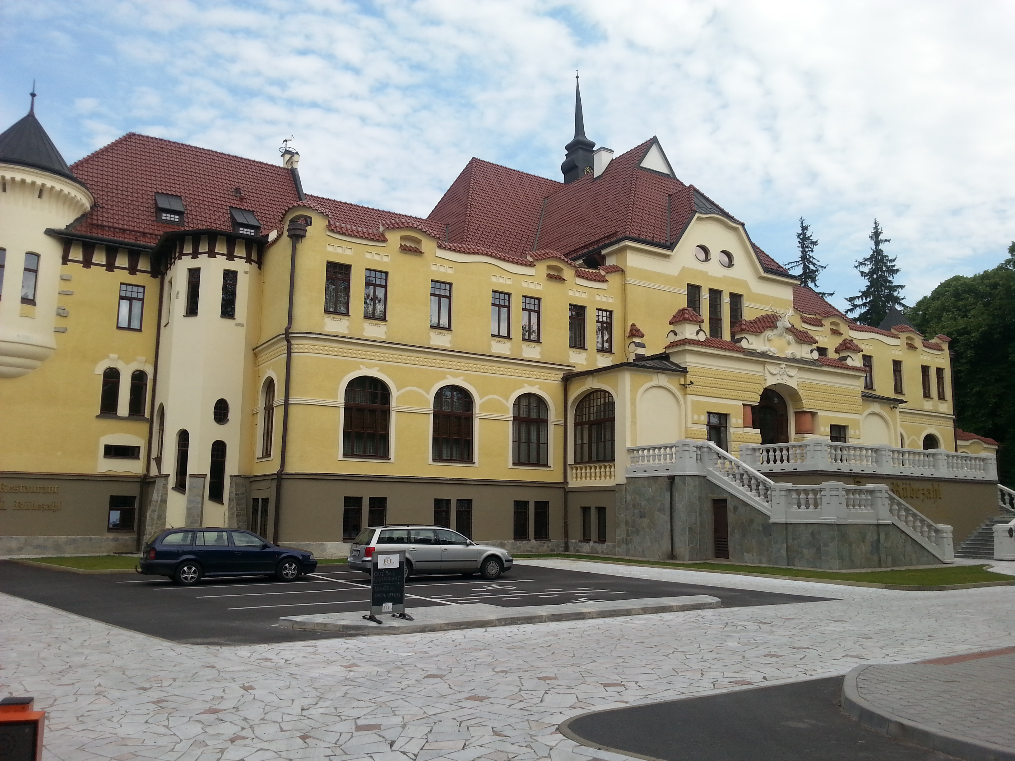 Hotel Krakonoš, s.r.o.