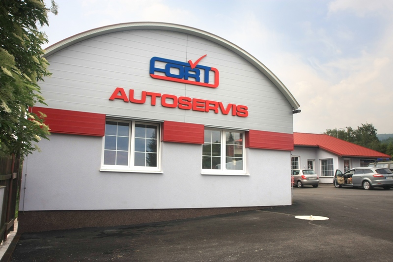 AUTOPŮJČOVNA FOŘT