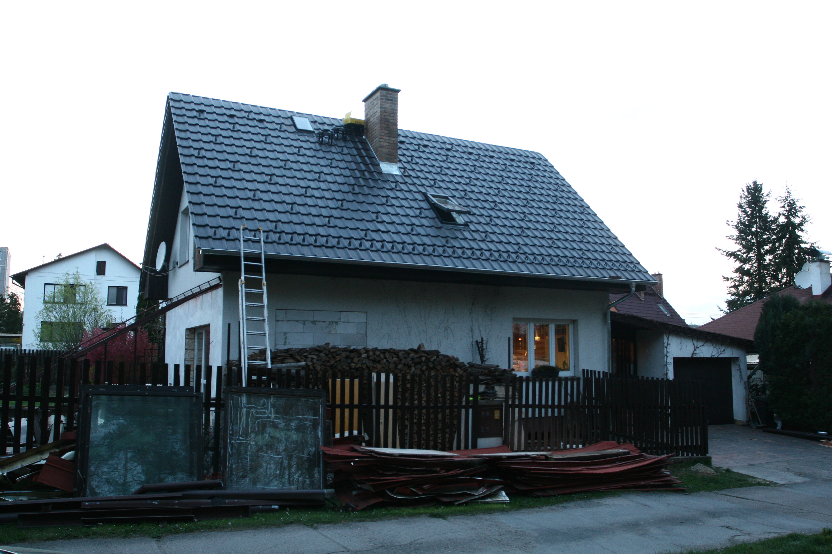 Střechy Šmídl - rodinné tesařství foto 4