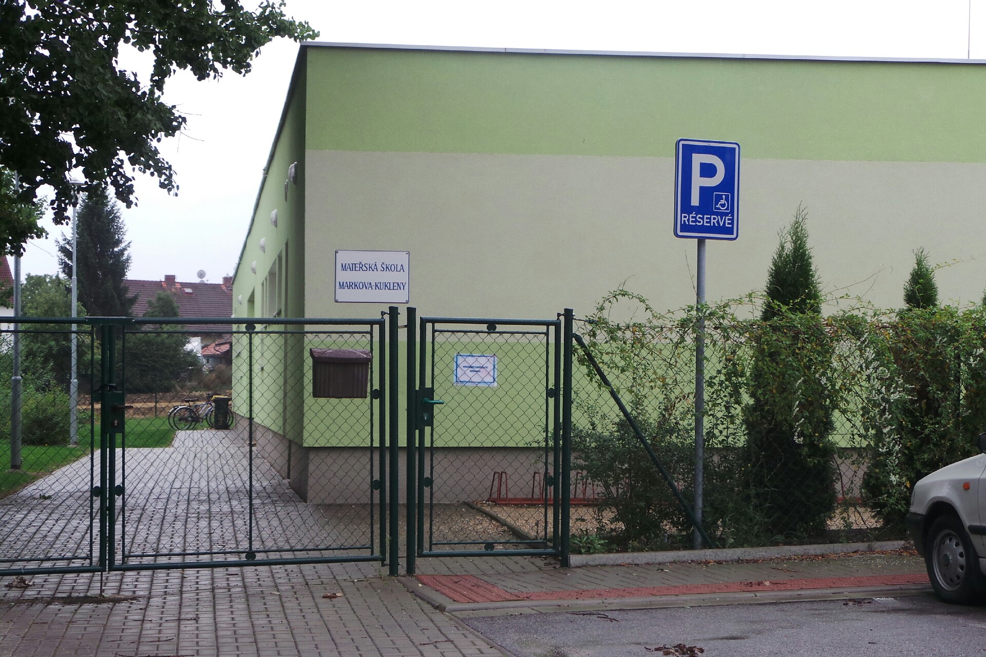 ZŠ a MŠ Hradec Králové, Markova