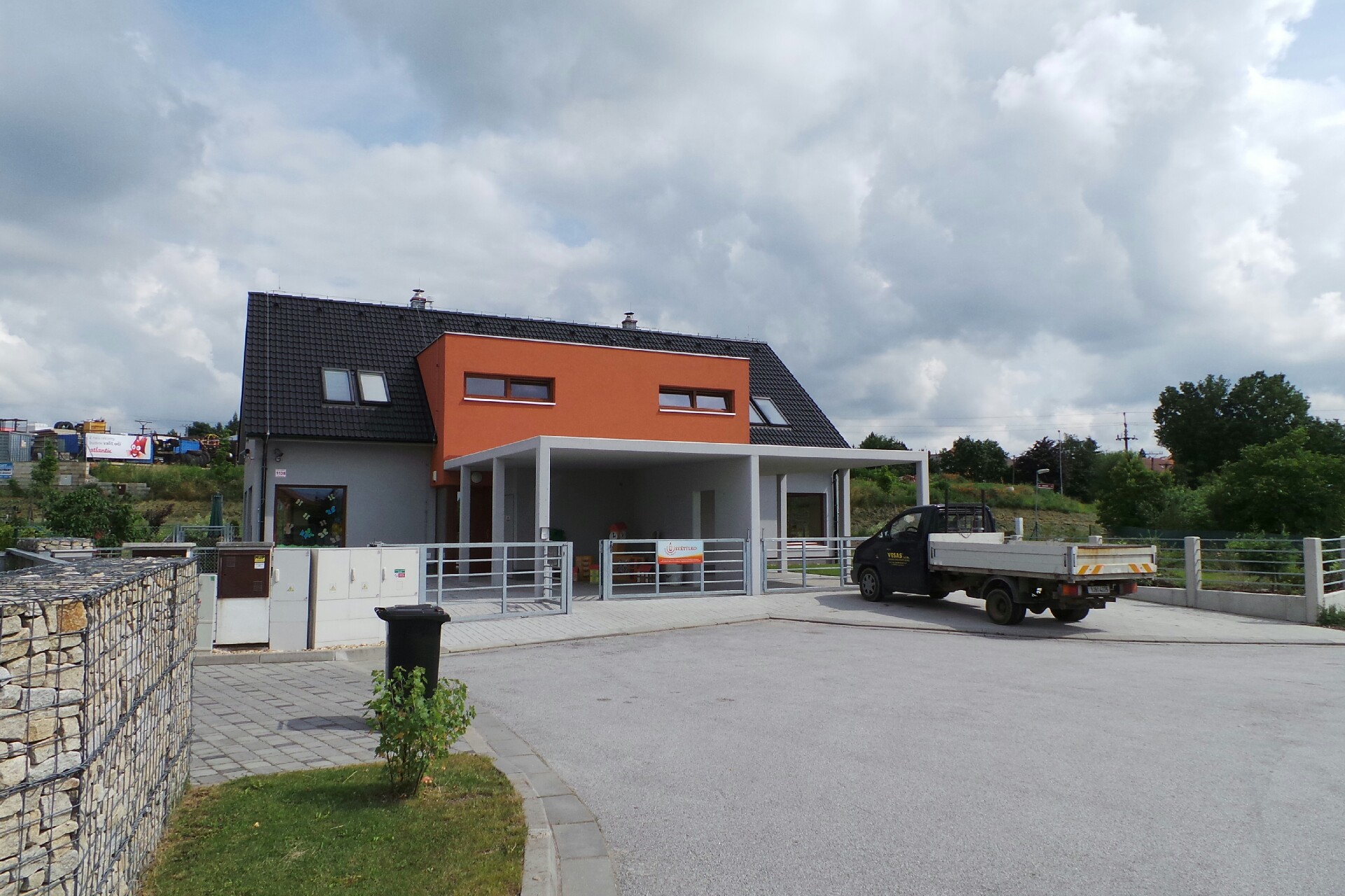 MATEŘSKÁ ŠKOLA SVĚTÝLKO