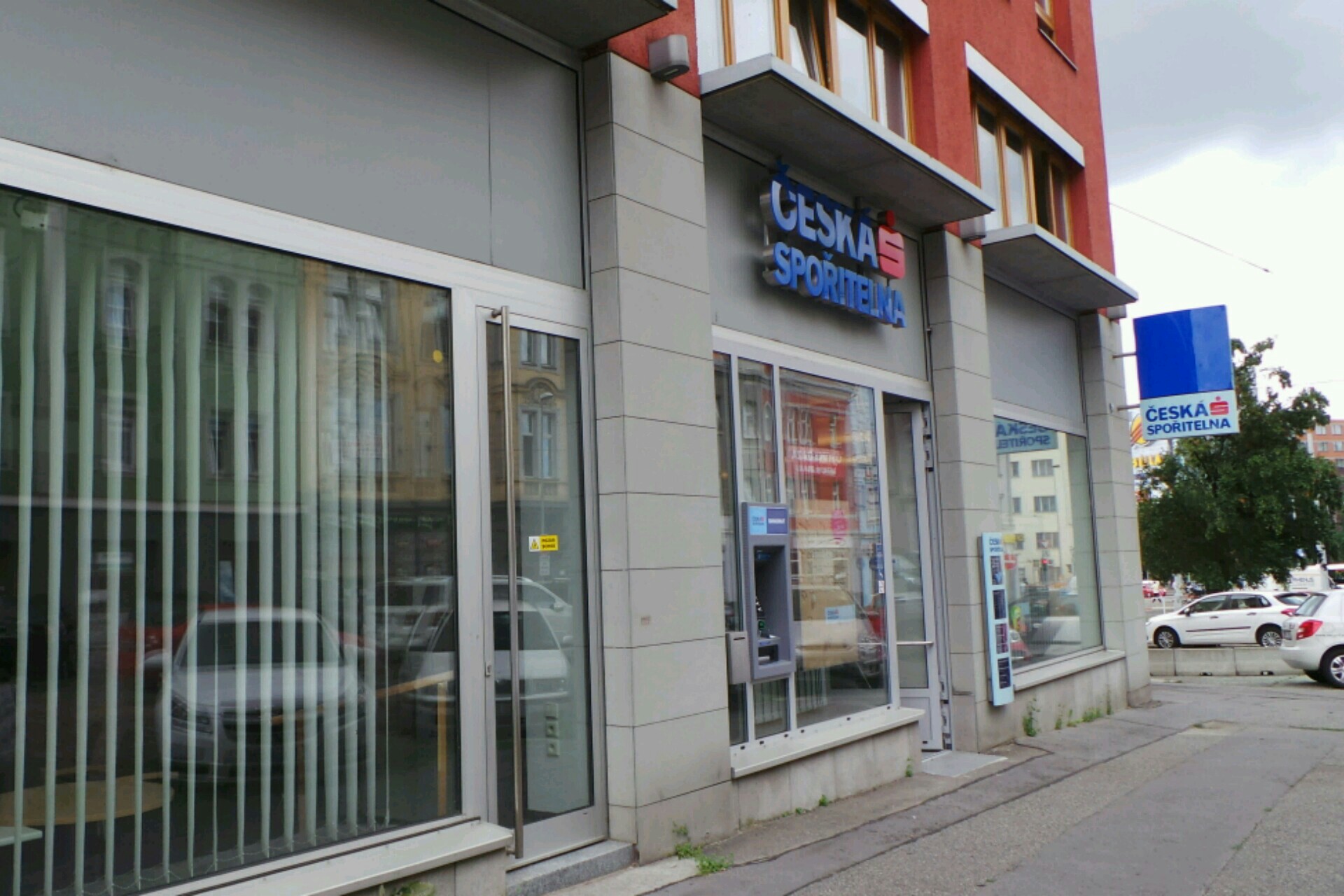 Česká spořitelna, a.s. foto 2